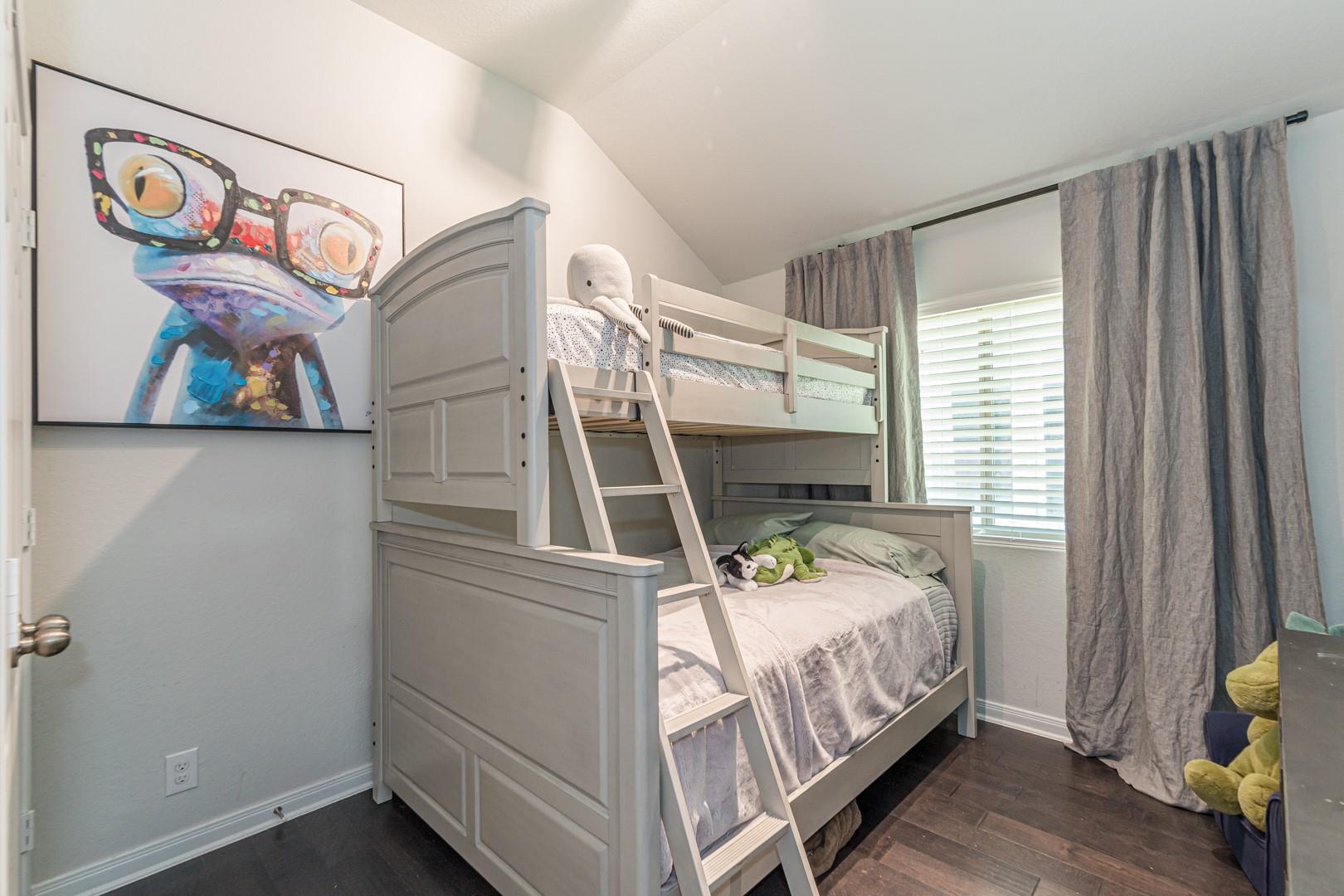 2745 Ridgeforest Dr, New Braunfels, TX 78130