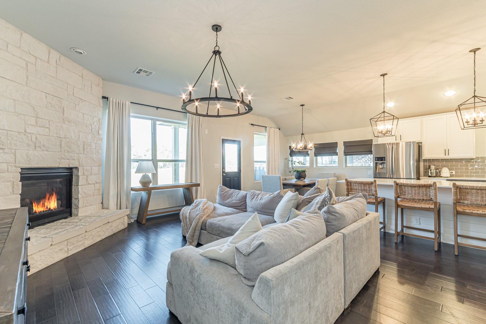 2745 Ridgeforest Dr, New Braunfels, TX 78130