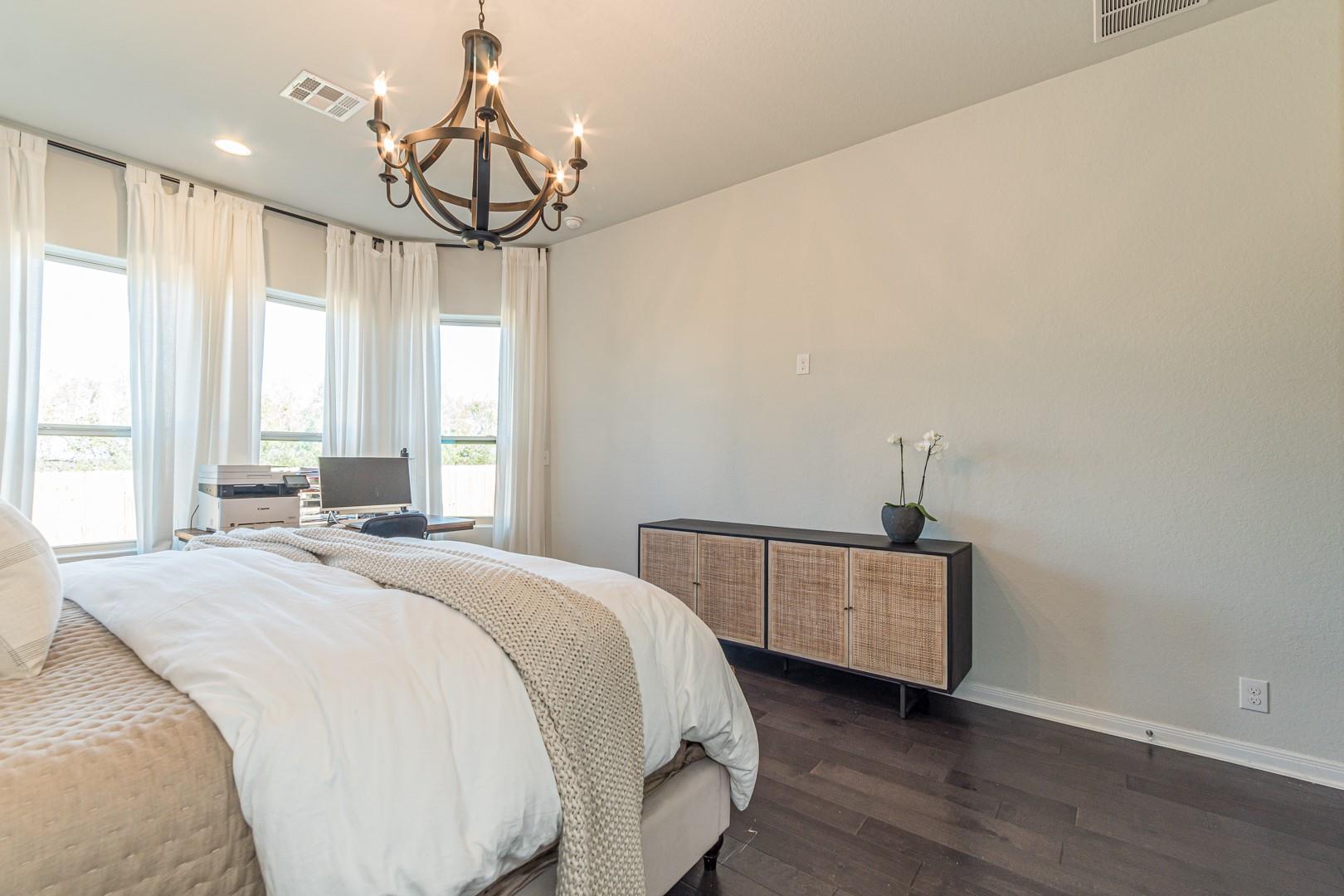 2745 Ridgeforest Dr, New Braunfels, TX 78130