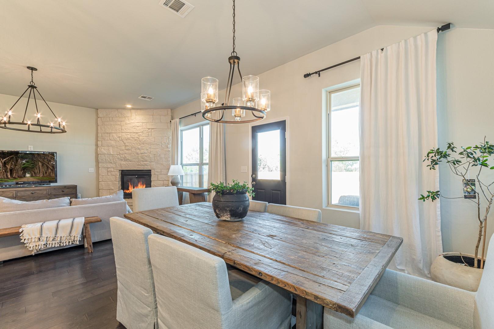 2745 Ridgeforest Dr, New Braunfels, TX 78130