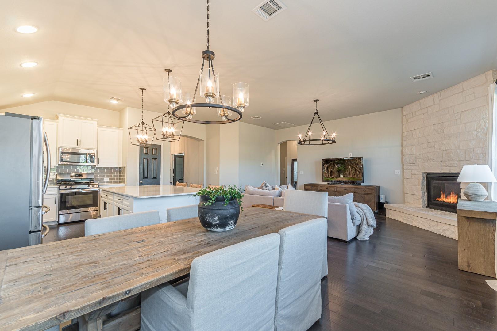 2745 Ridgeforest Dr, New Braunfels, TX 78130