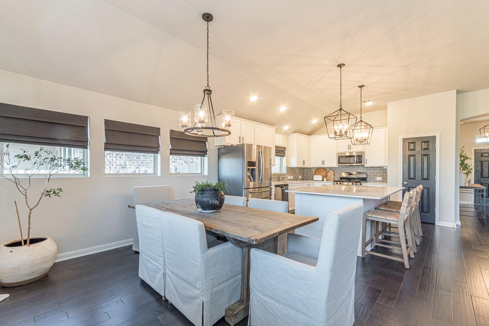 2745 Ridgeforest Dr, New Braunfels, TX 78130