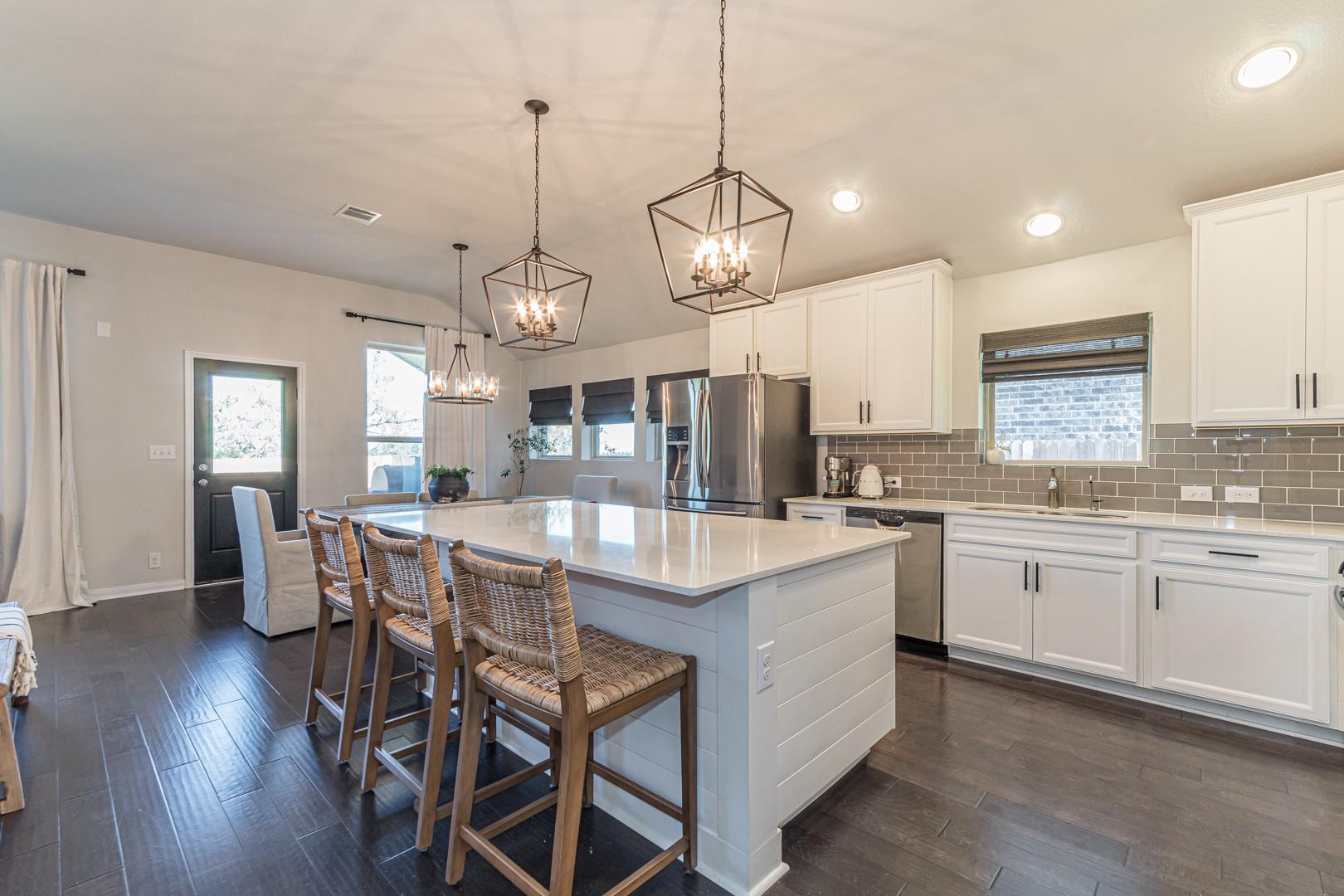 2745 Ridgeforest Dr, New Braunfels, TX 78130