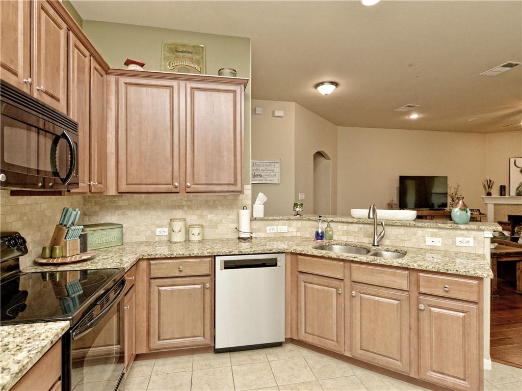 116 Barn Owl Loop, Leander, TX 78641