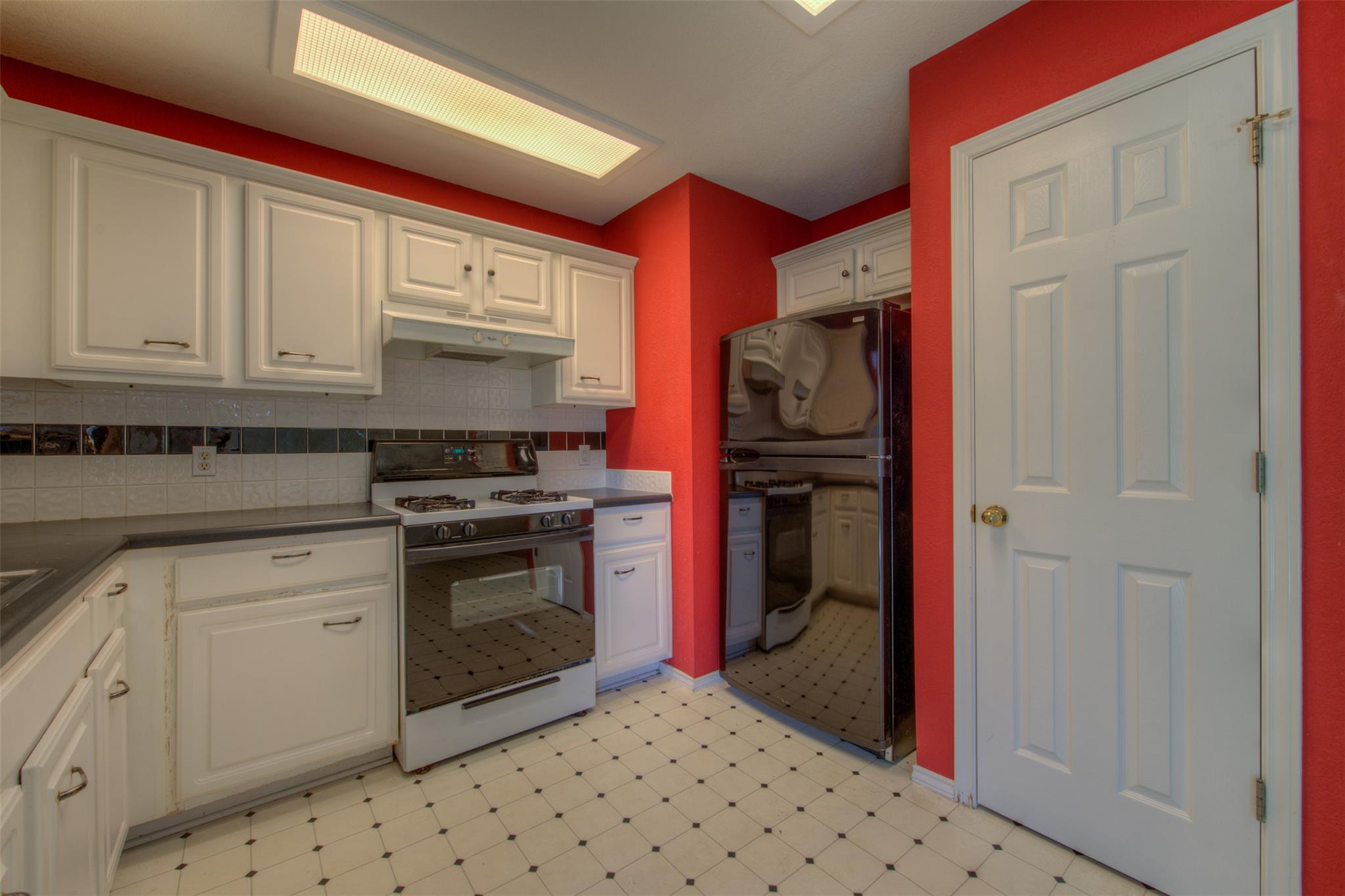 13500 Dulles Ave, Austin, TX 78729