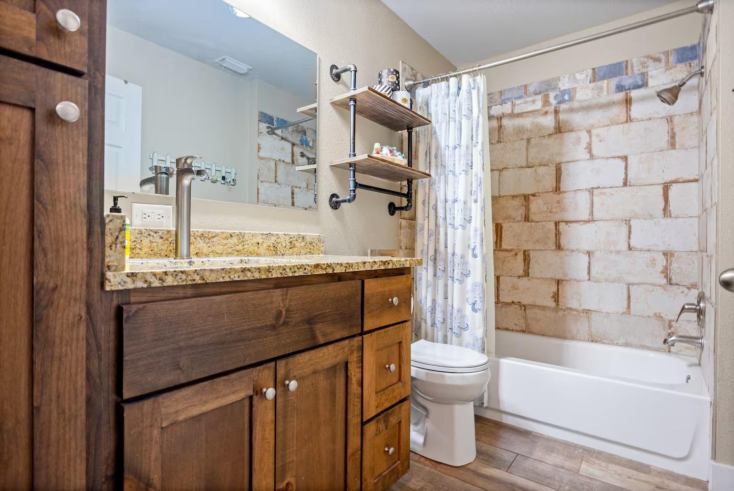 801 John Knox Rd, Fischer, TX 78623