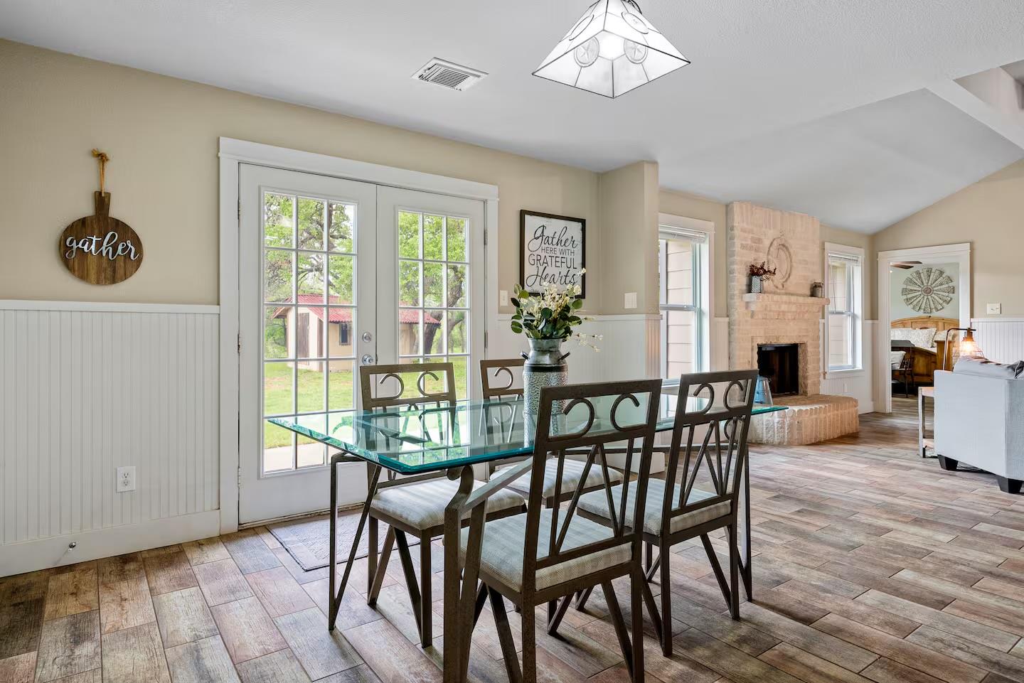 801 John Knox Rd, Fischer, TX 78623