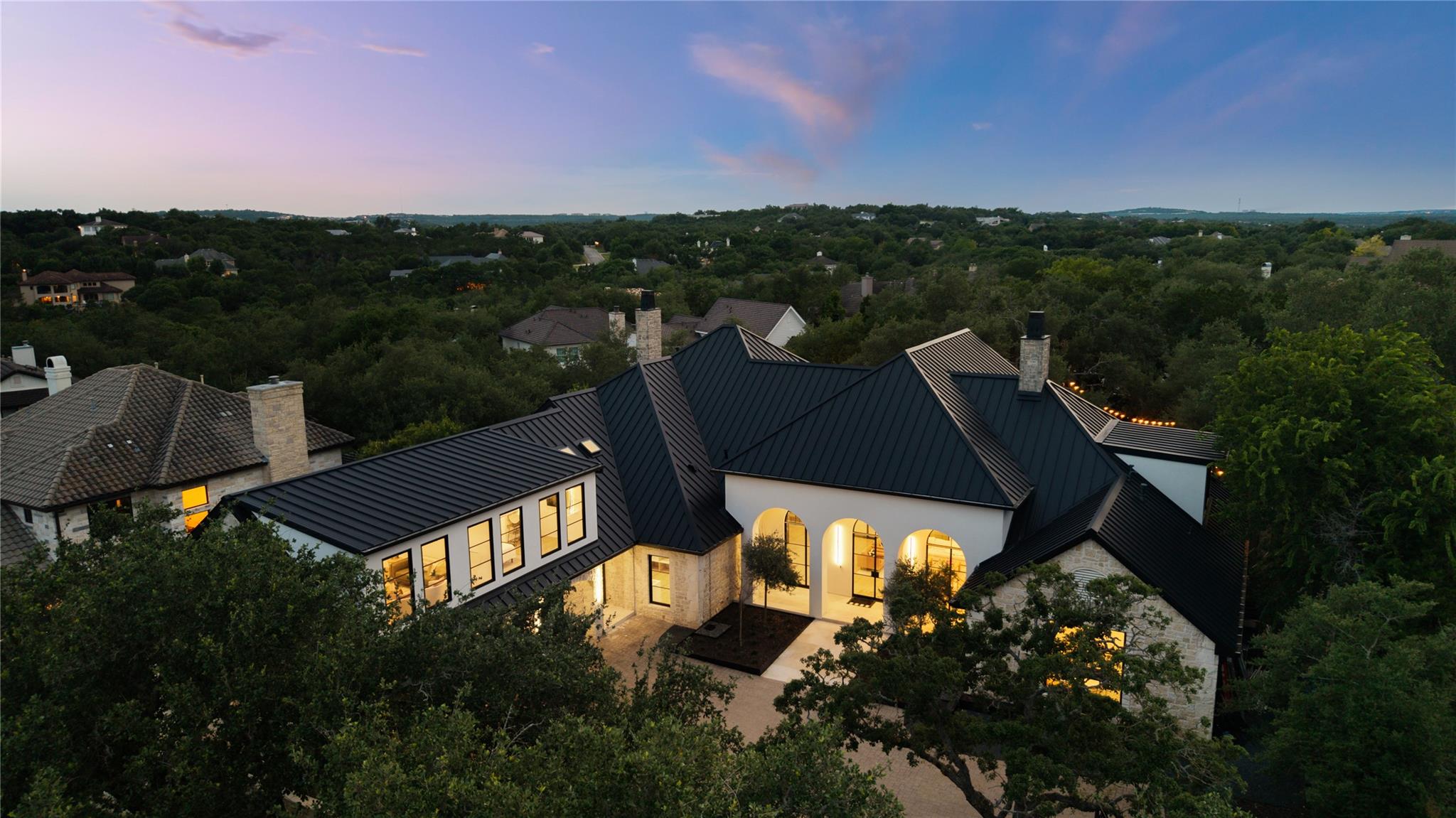 8609 Navidad Dr, Austin, TX 78735