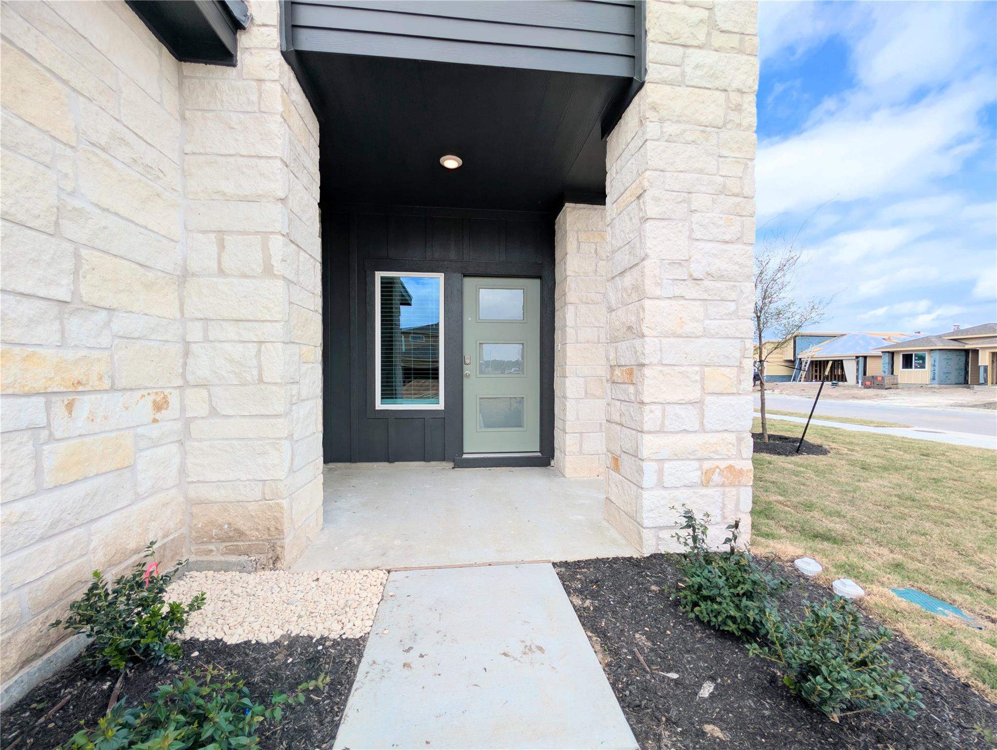 9400 Oxbow Strap Dr, Austin, TX 78724