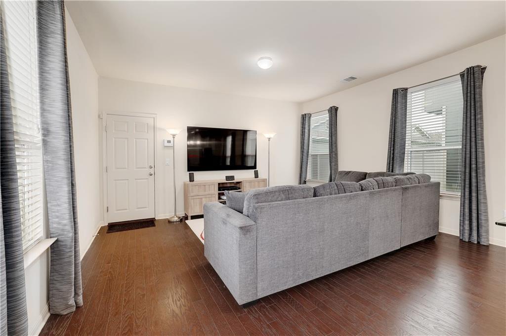 18410 Mammoth Cave Blvd, Pflugerville, TX 78660