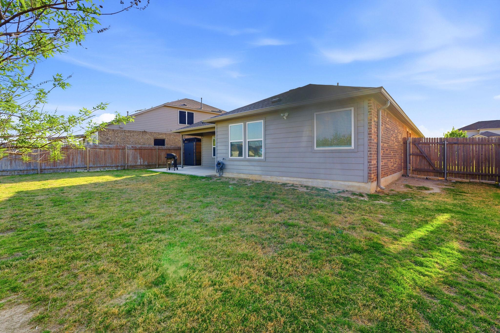 9216 Daisy Cutter Xing, Georgetown, TX 78626