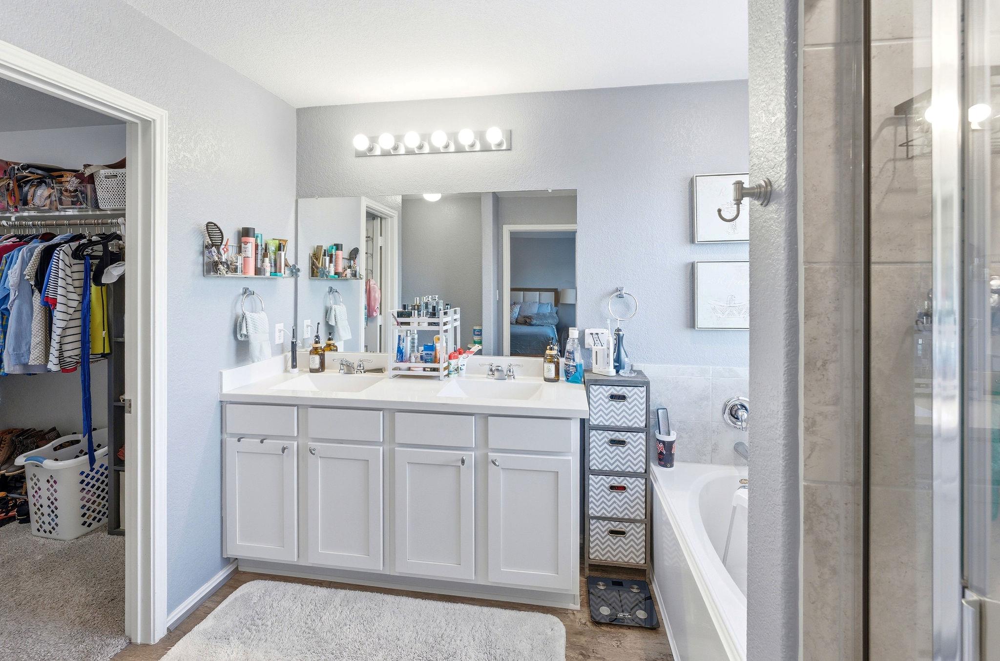 9216 Daisy Cutter Xing, Georgetown, TX 78626