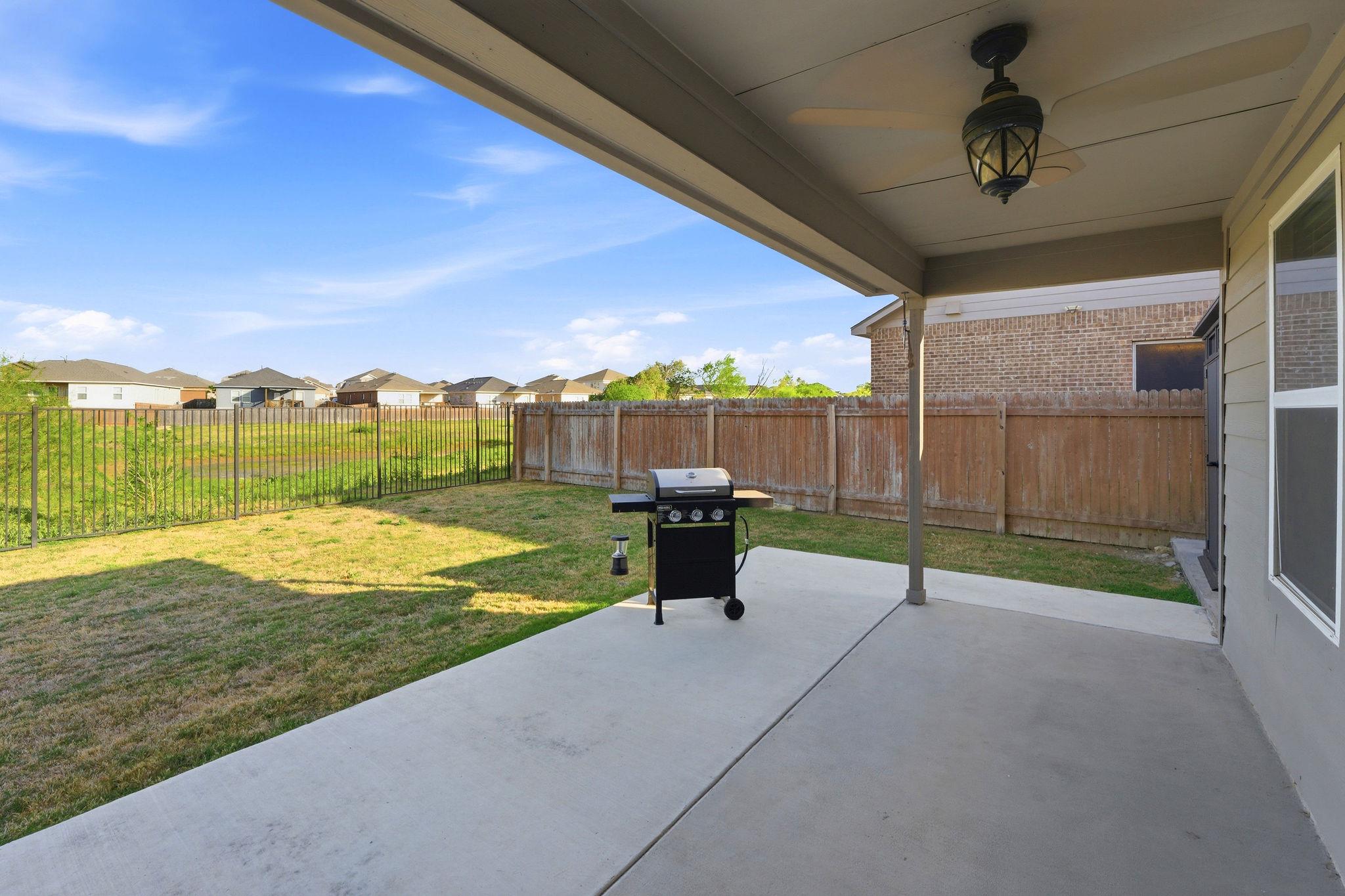 9216 Daisy Cutter Xing, Georgetown, TX 78626