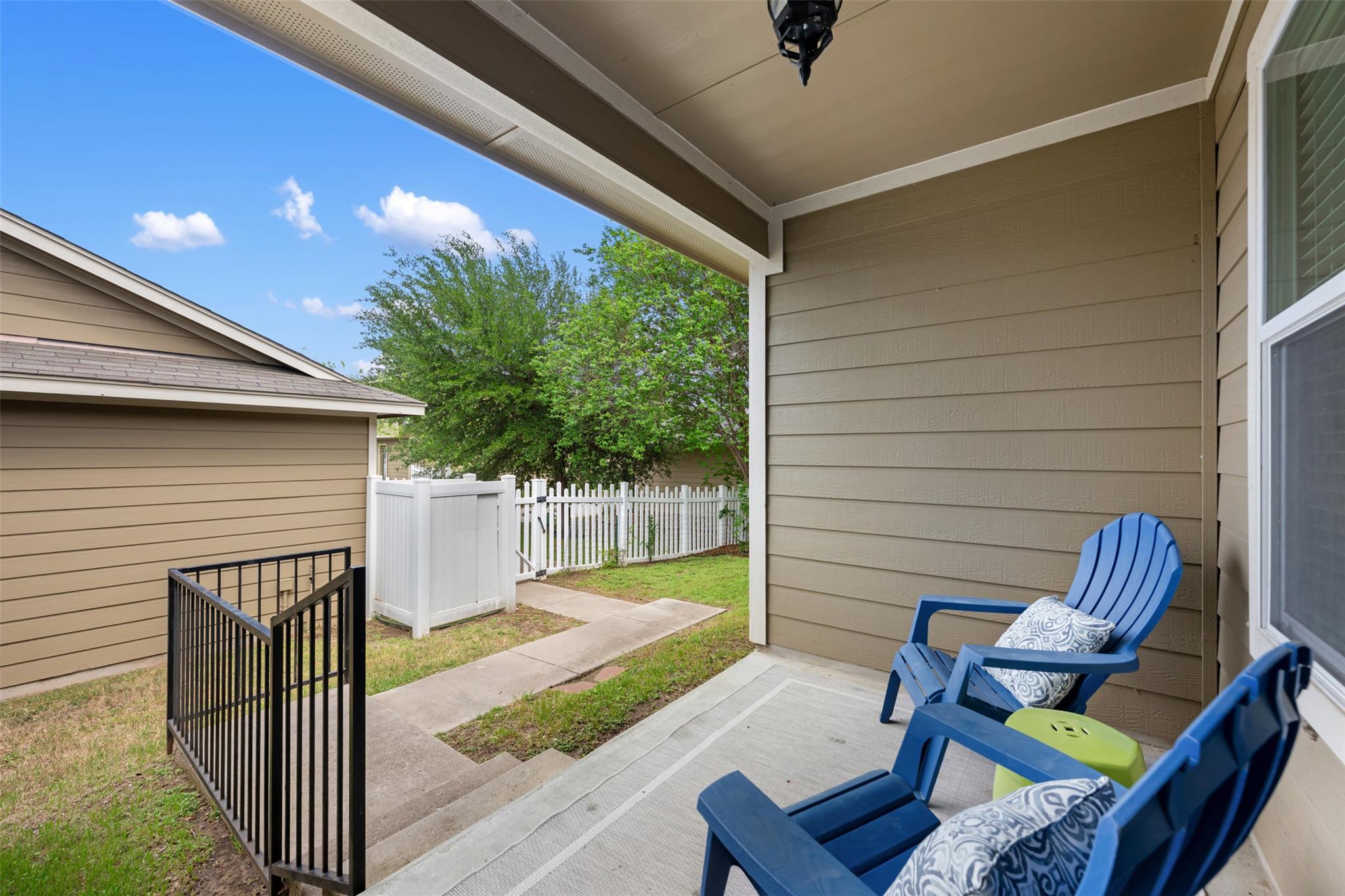 1612 Corn Hill Ln, Round Rock, TX 78664