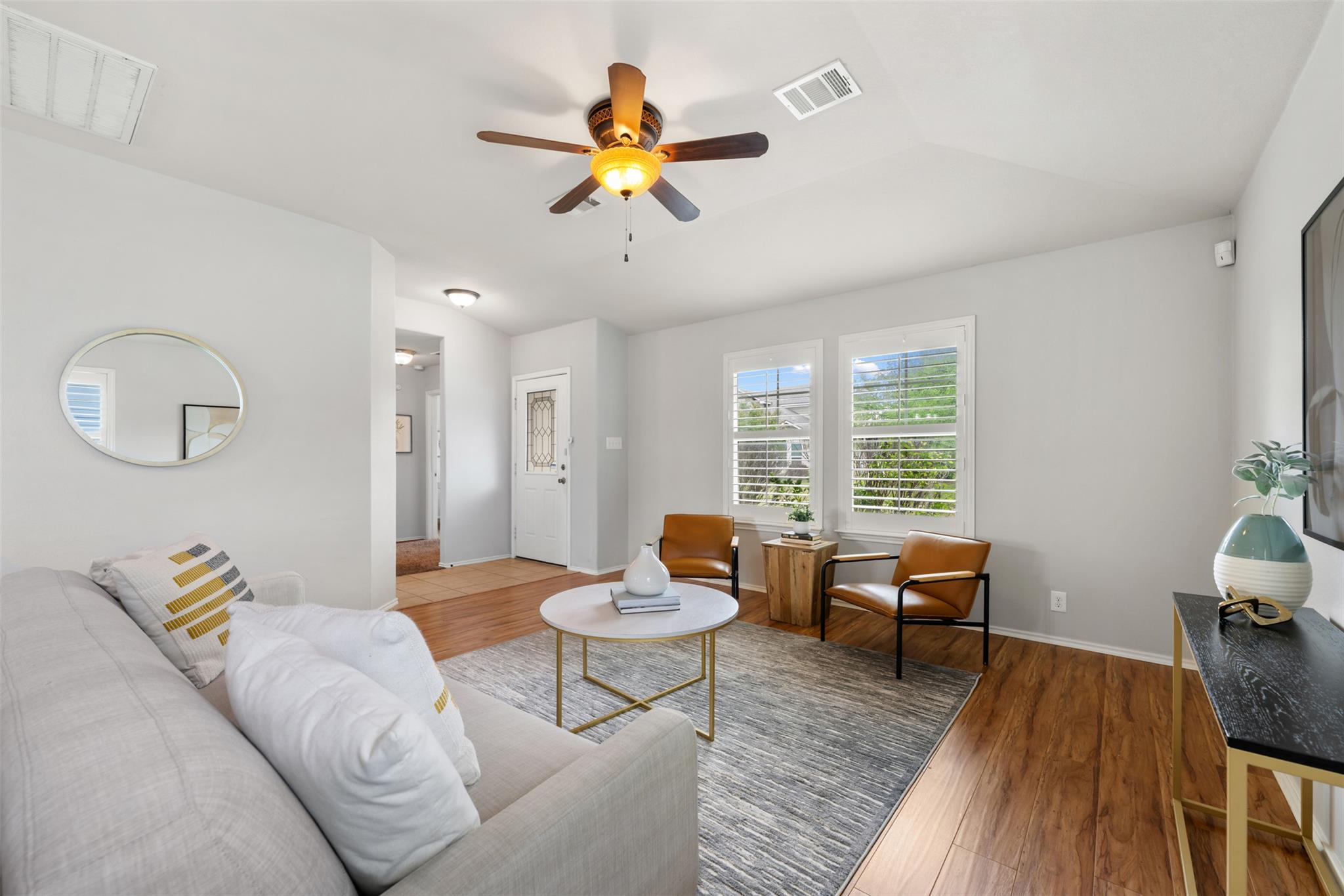 1612 Corn Hill Ln, Round Rock, TX 78664