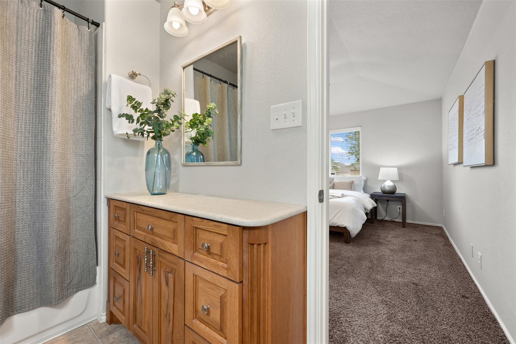 1612 Corn Hill Ln, Round Rock, TX 78664