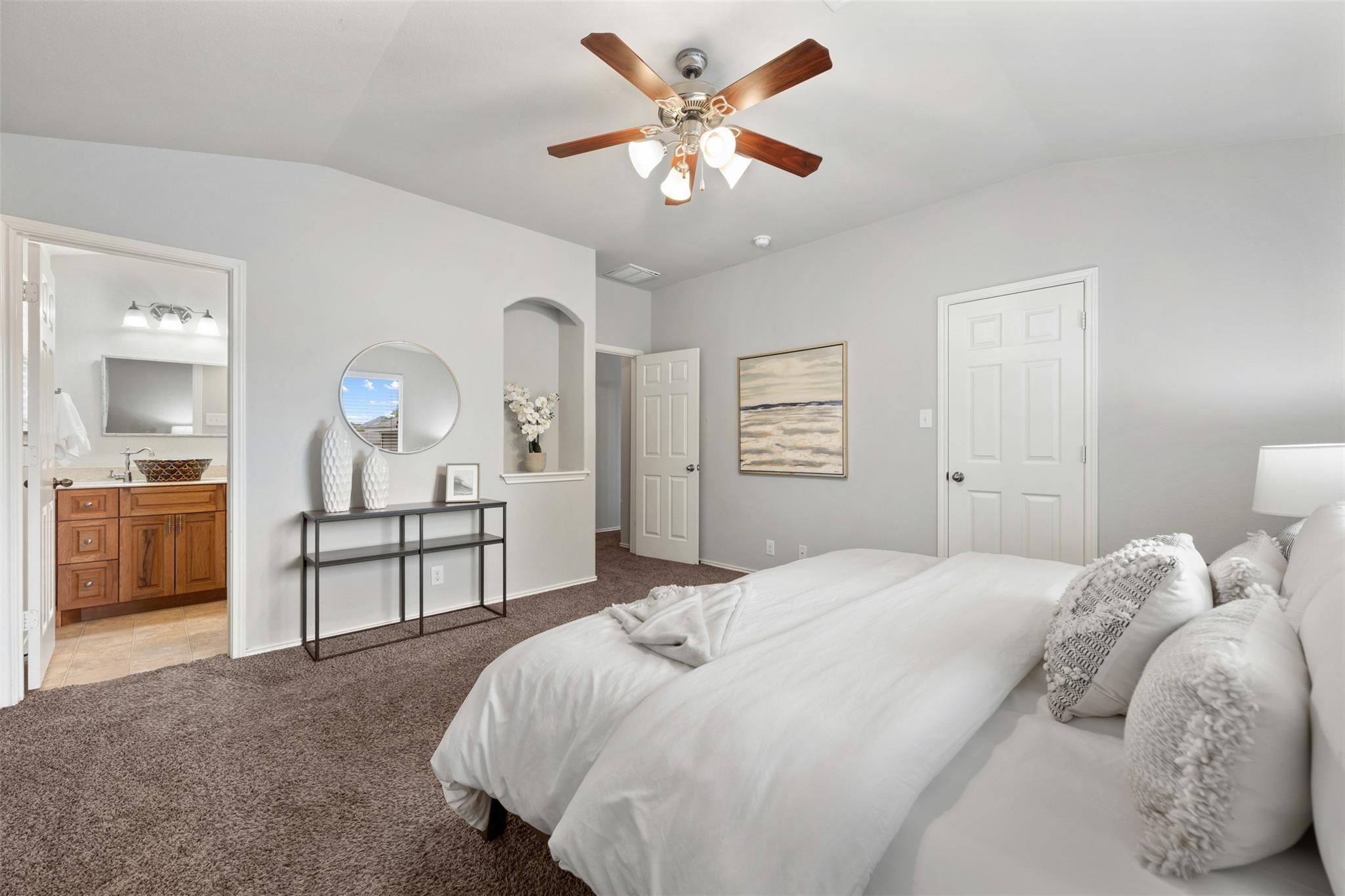 1612 Corn Hill Ln, Round Rock, TX 78664