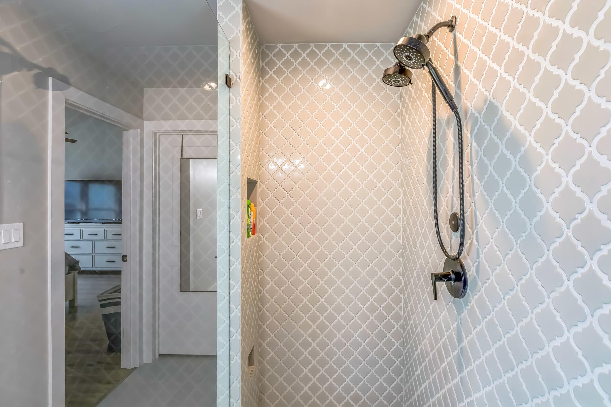 2403 Belaire East Ln, Granite Shoals, TX 78654