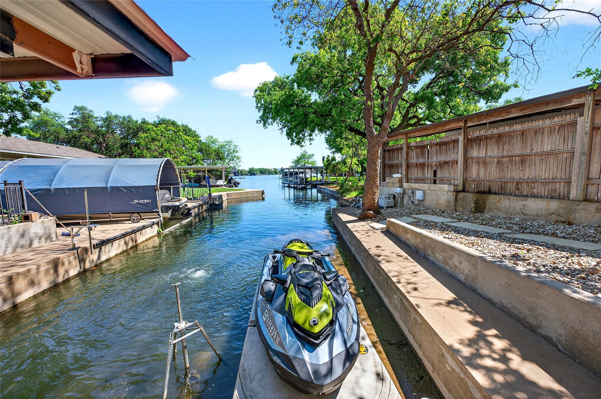 2403 Belaire East Ln, Granite Shoals, TX 78654