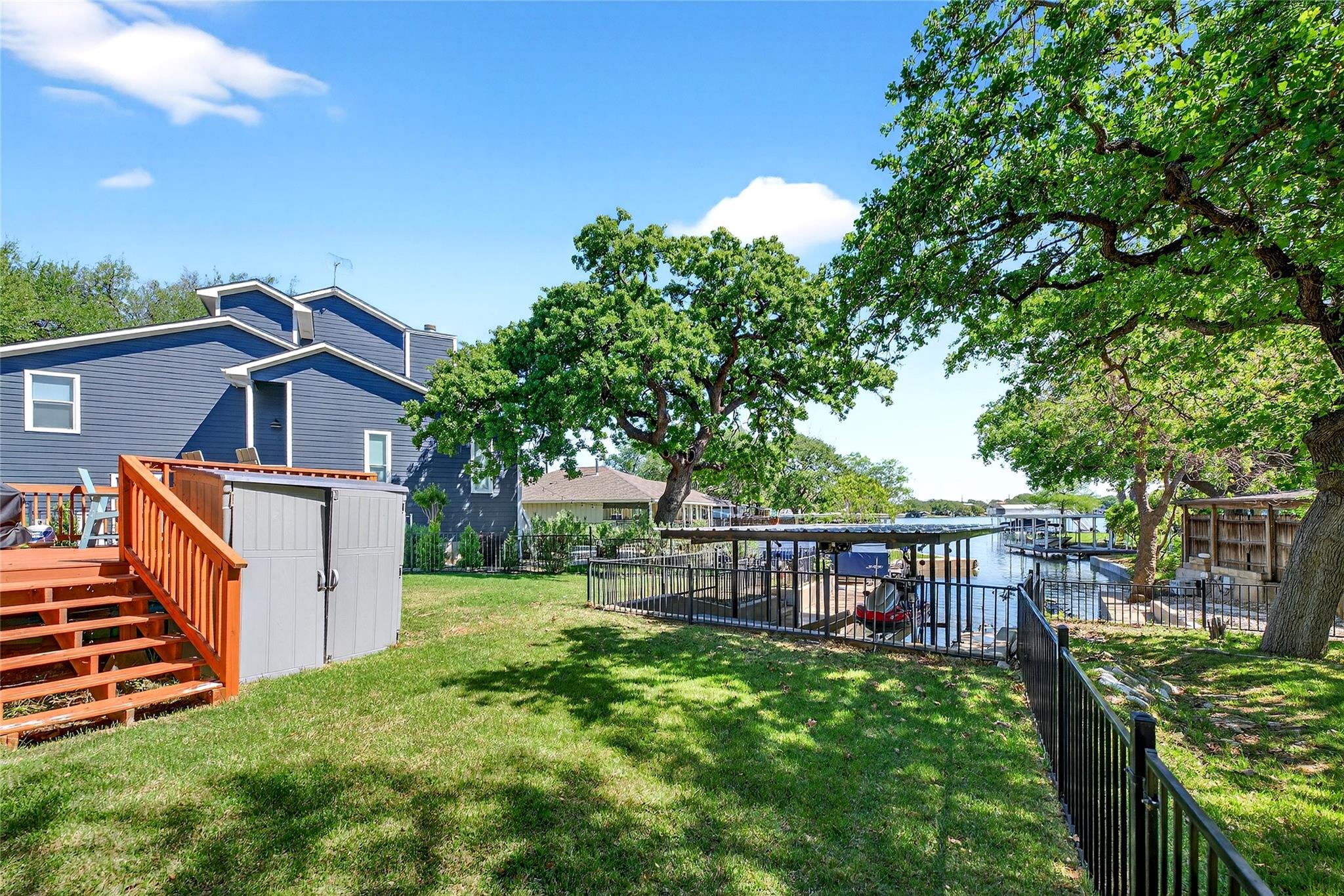 2403 Belaire East Ln, Granite Shoals, TX 78654