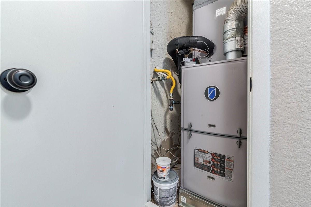 2302 Tern Cir # B, Austin, TX 78744