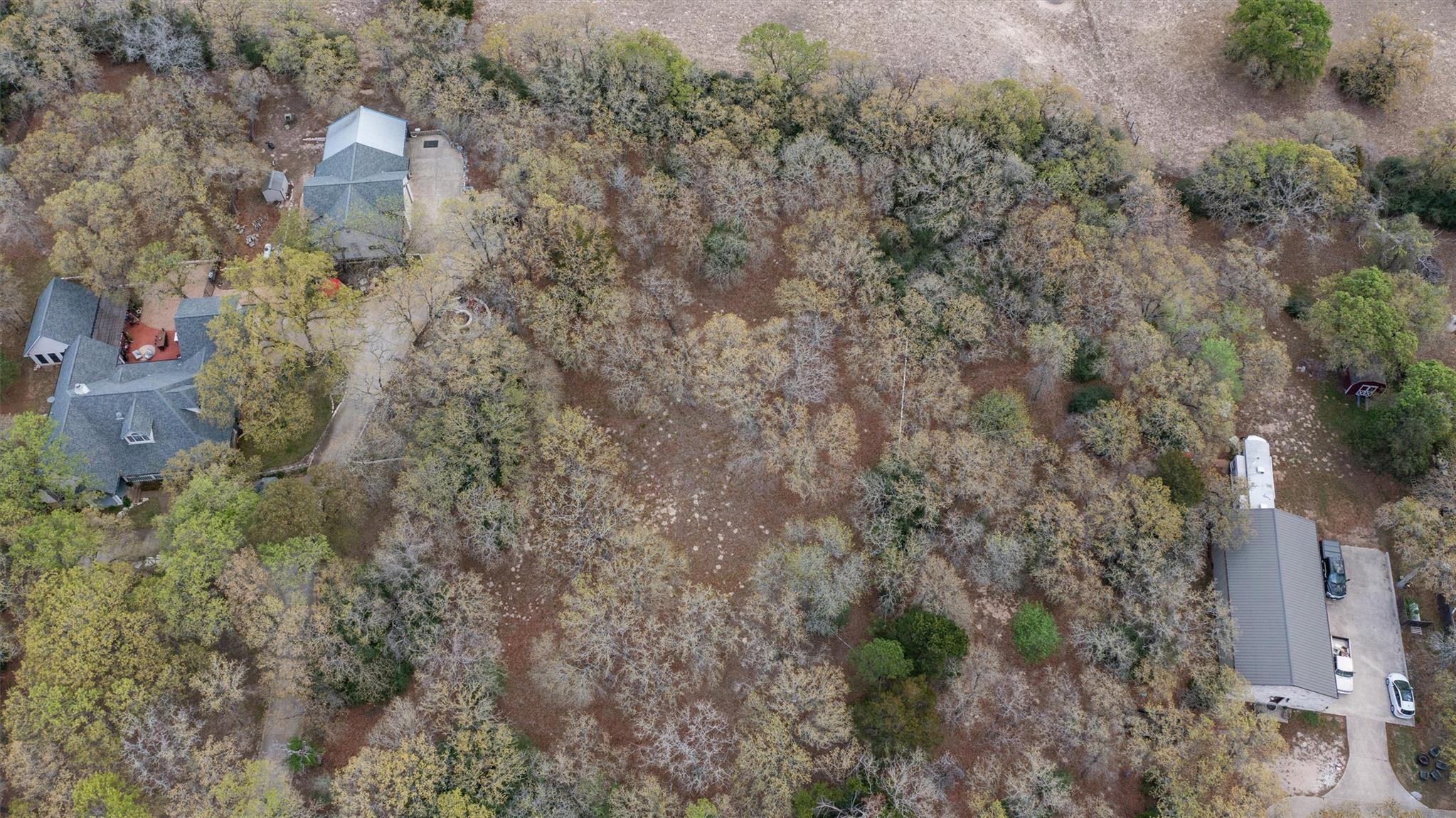 124 Kingwood Dr, Elgin, TX 78621