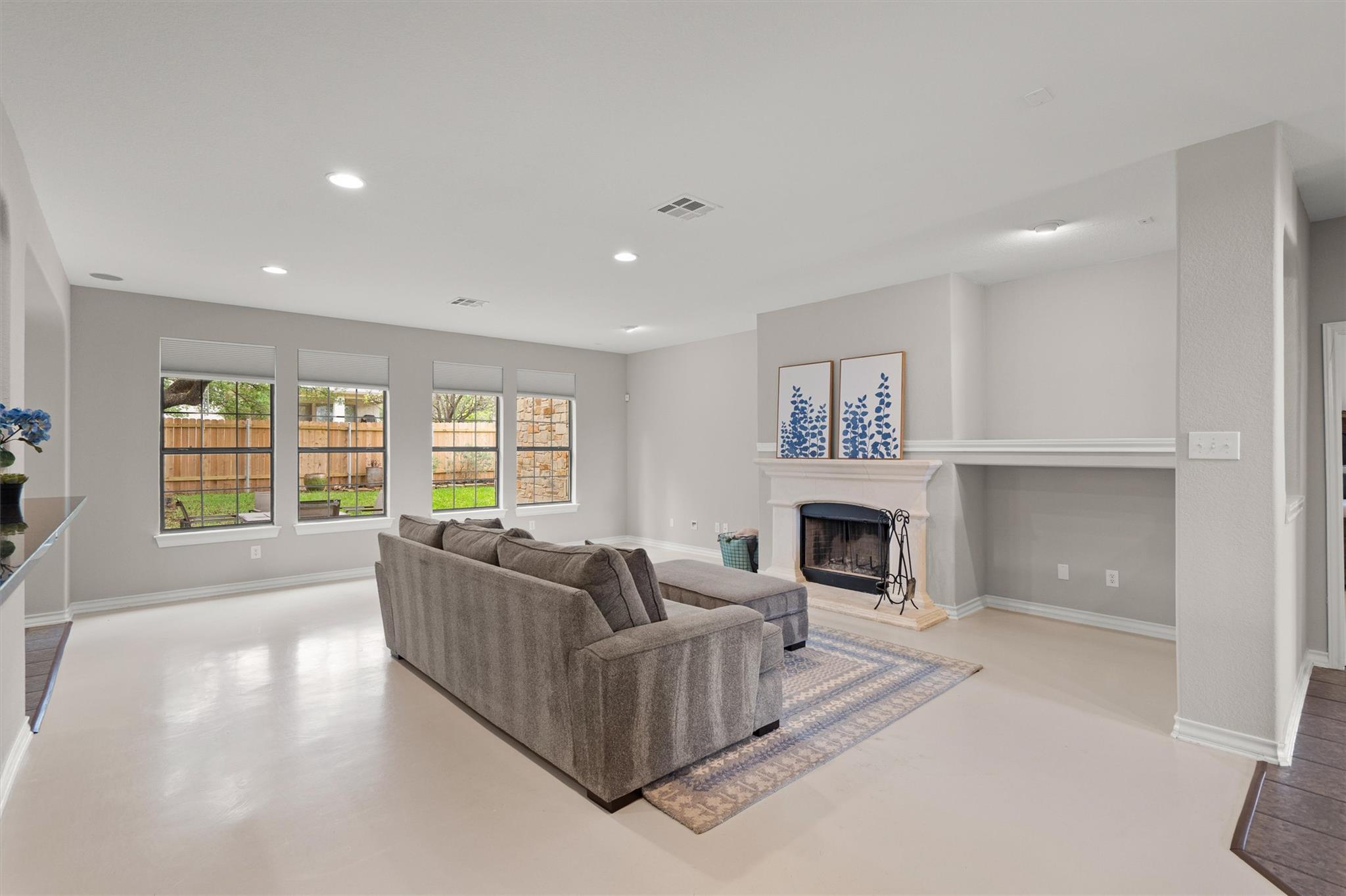 101 Breakaway Rd, Cedar Park, TX 78613