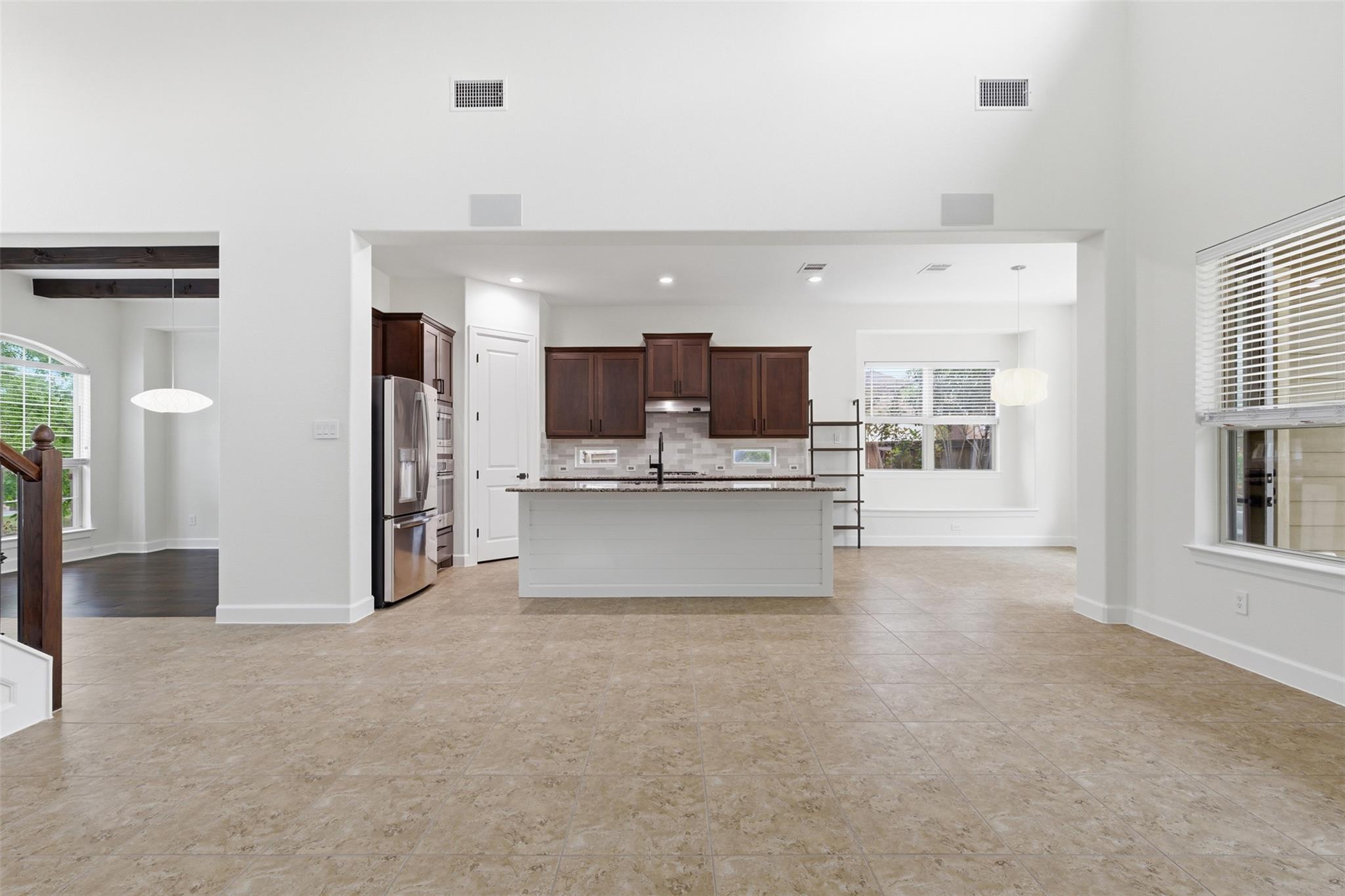 112 Bastrop Dr, Georgetown, TX 78628