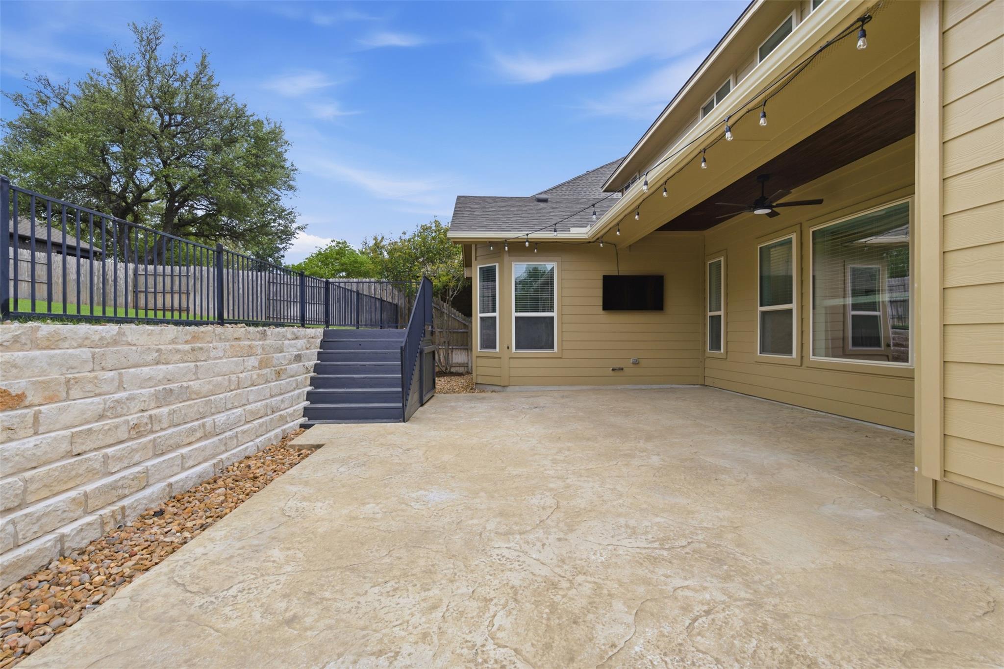 112 Bastrop Dr, Georgetown, TX 78628