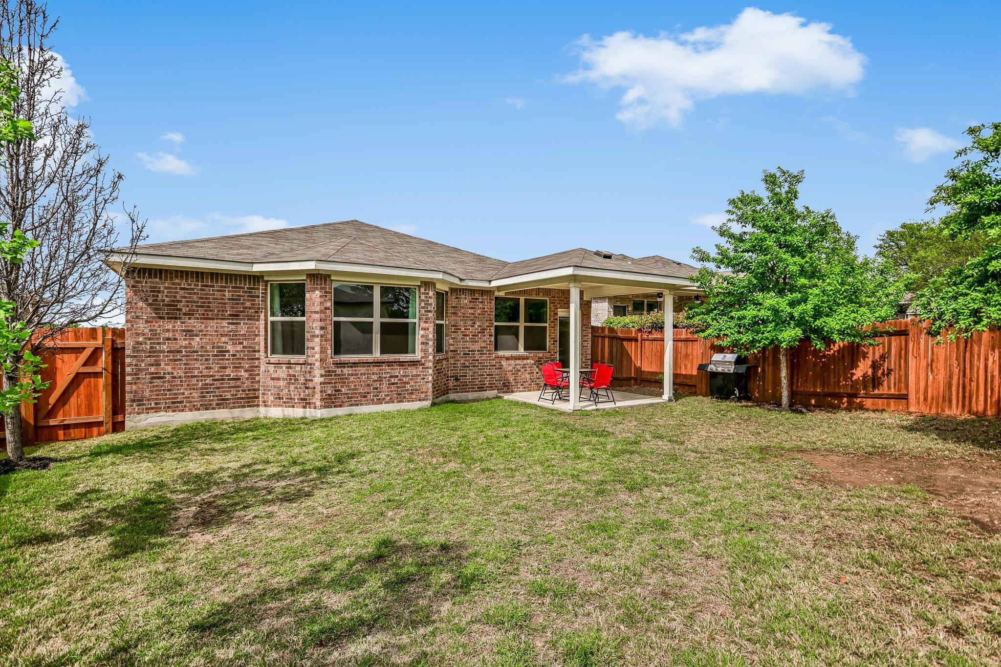 1504 William Bee Dr, Leander, TX 78641
