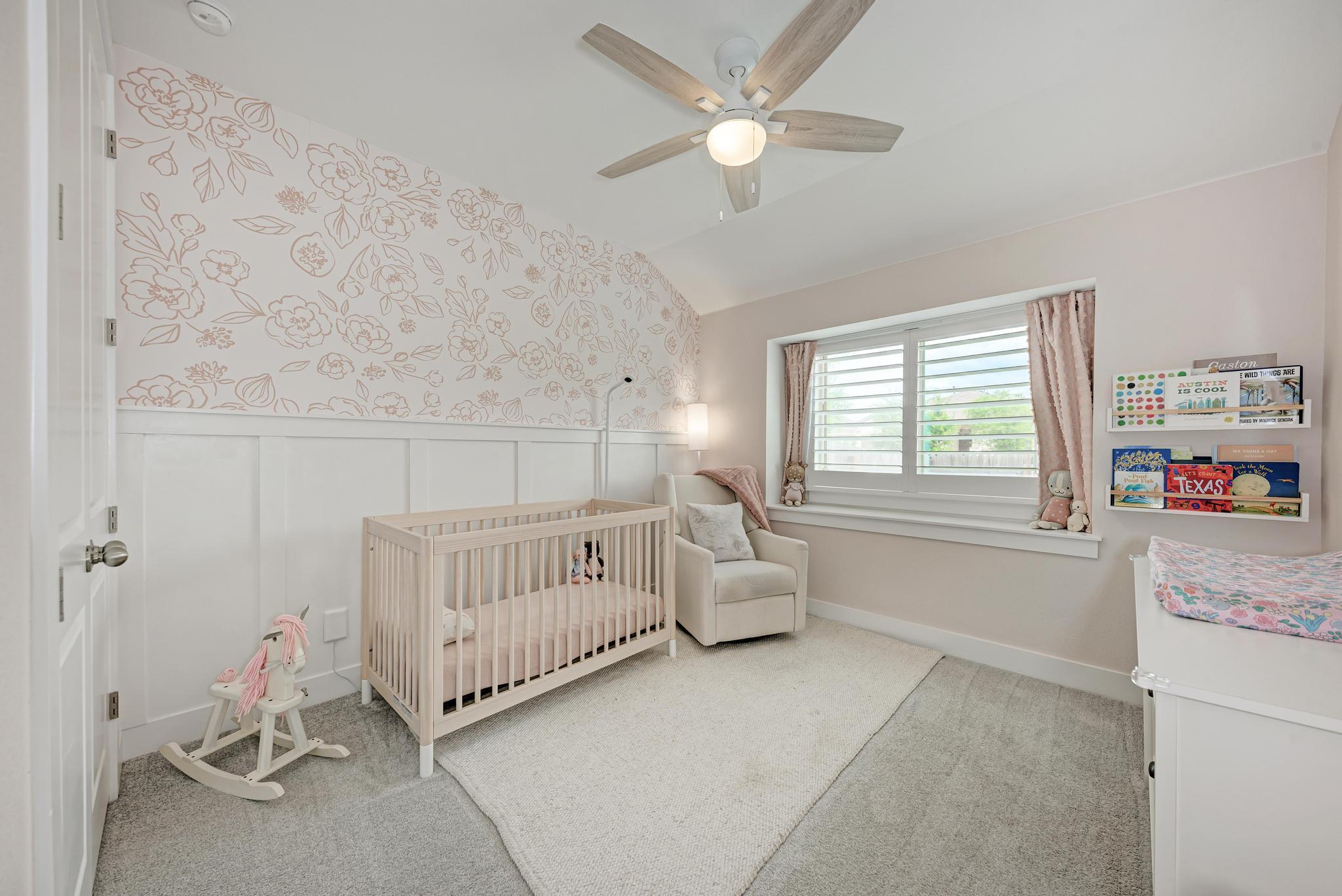 548 Elm Green St, Hutto, TX 78634