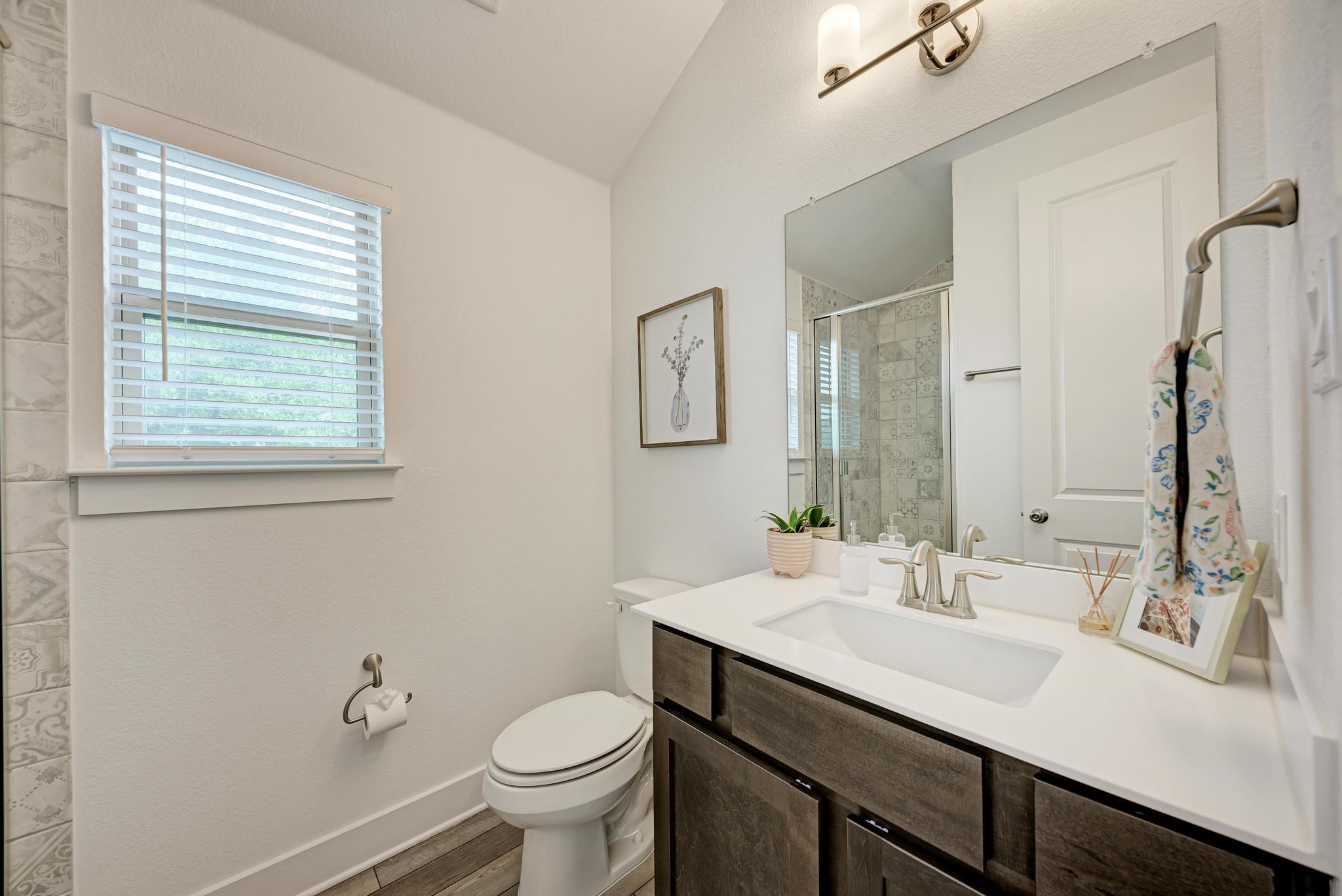 548 Elm Green St, Hutto, TX 78634