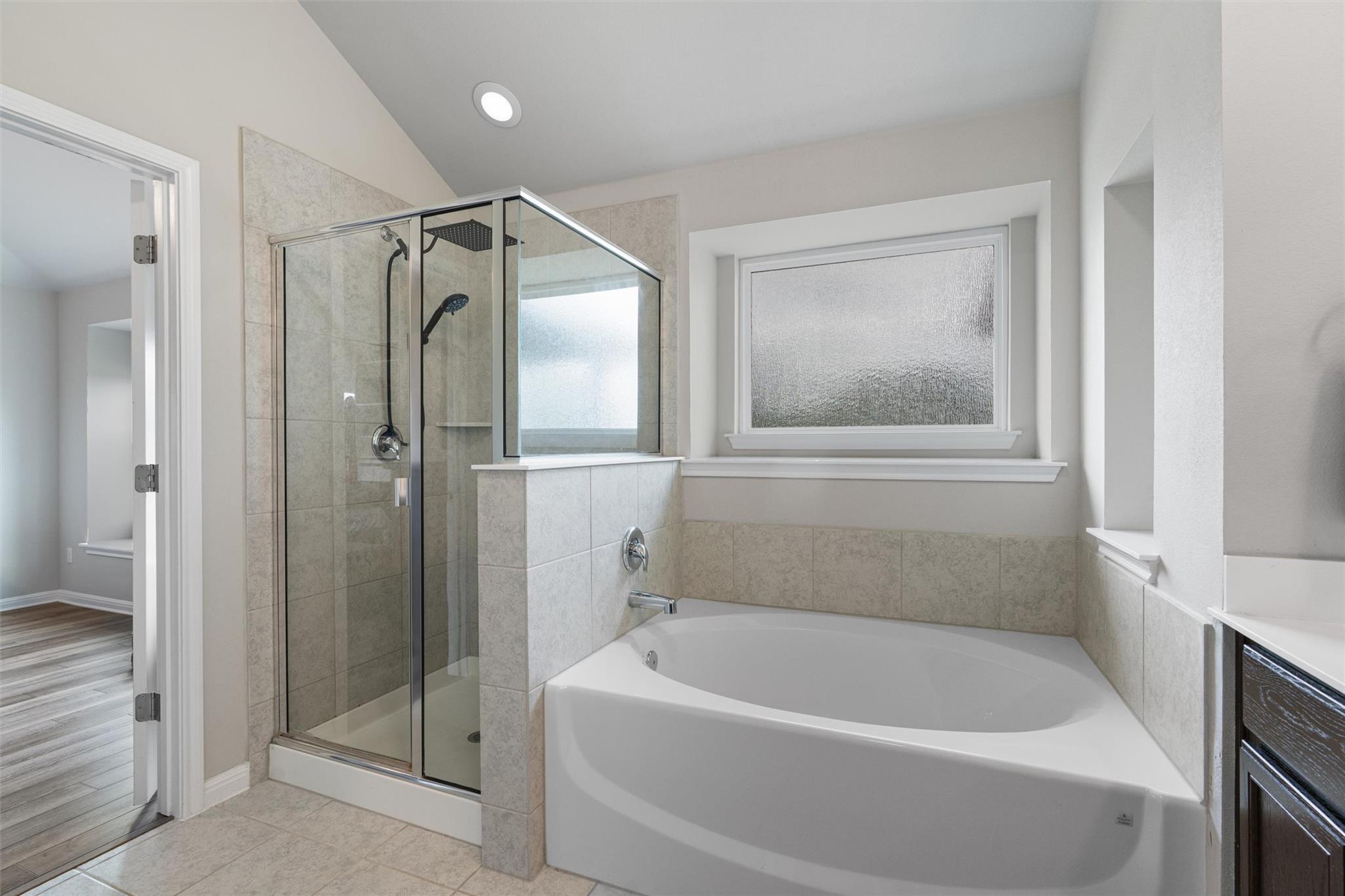 808 Wagon Spoke Way, Liberty Hill, TX 78642