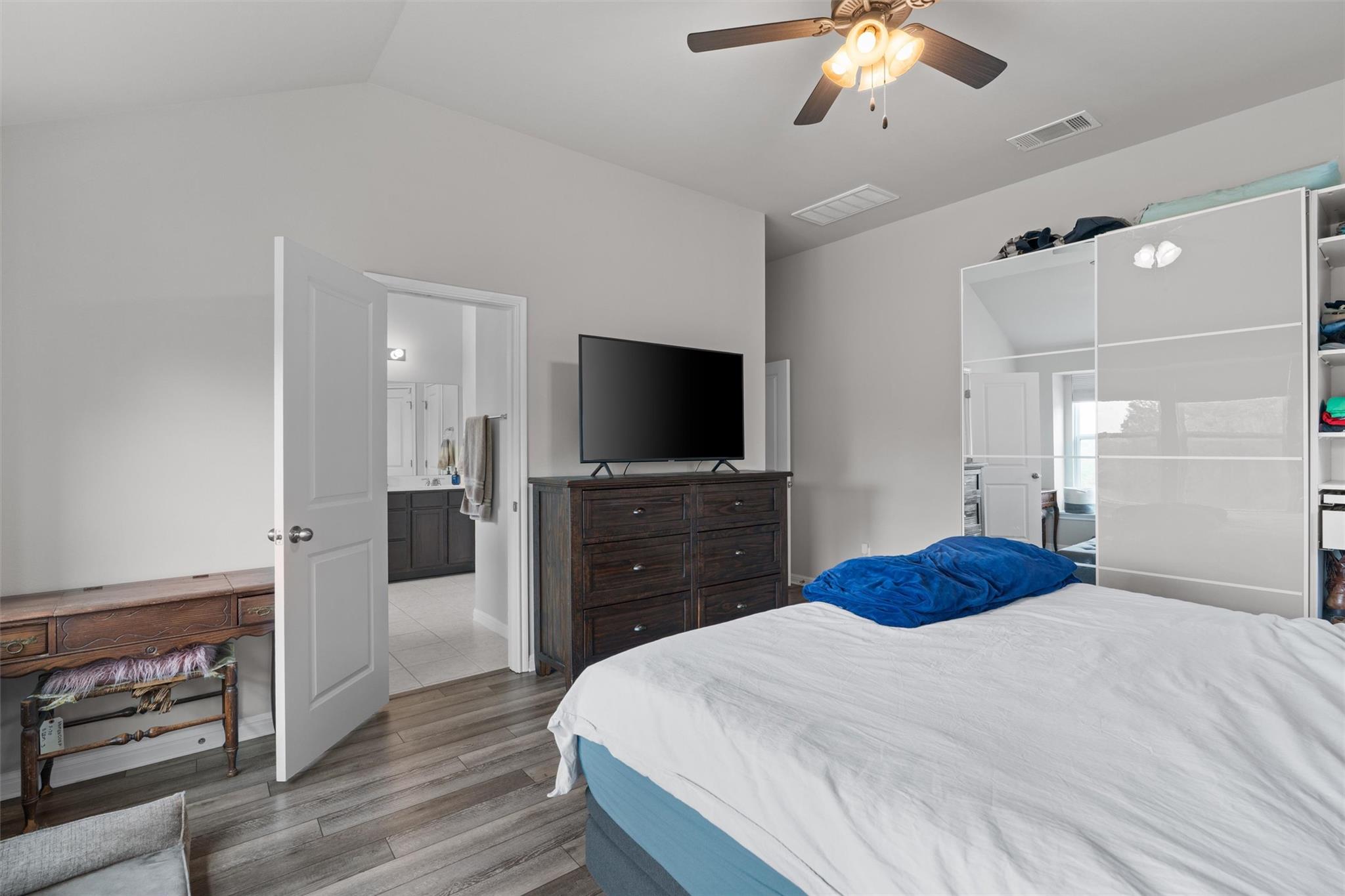 808 Wagon Spoke Way, Liberty Hill, TX 78642