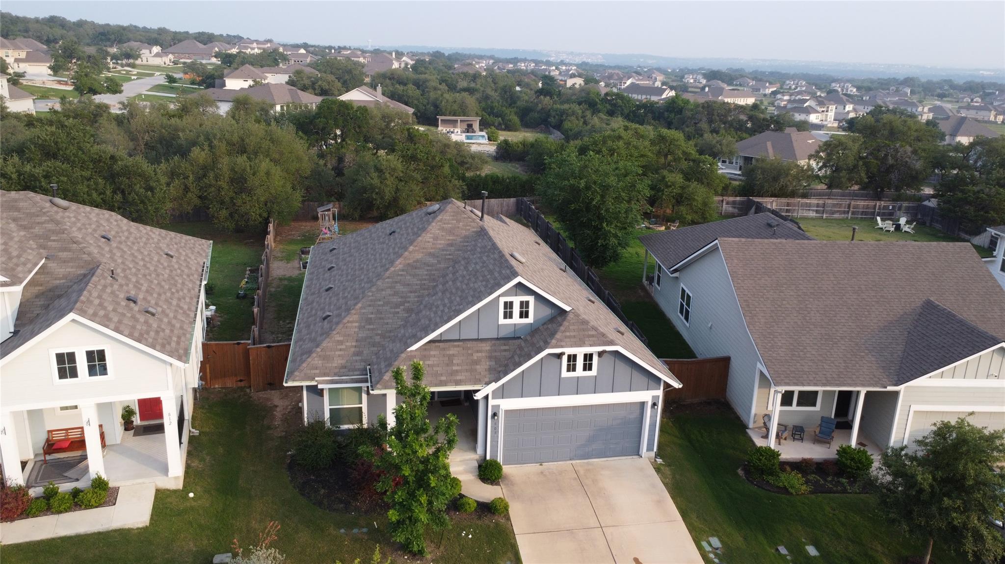808 Wagon Spoke Way, Liberty Hill, TX 78642