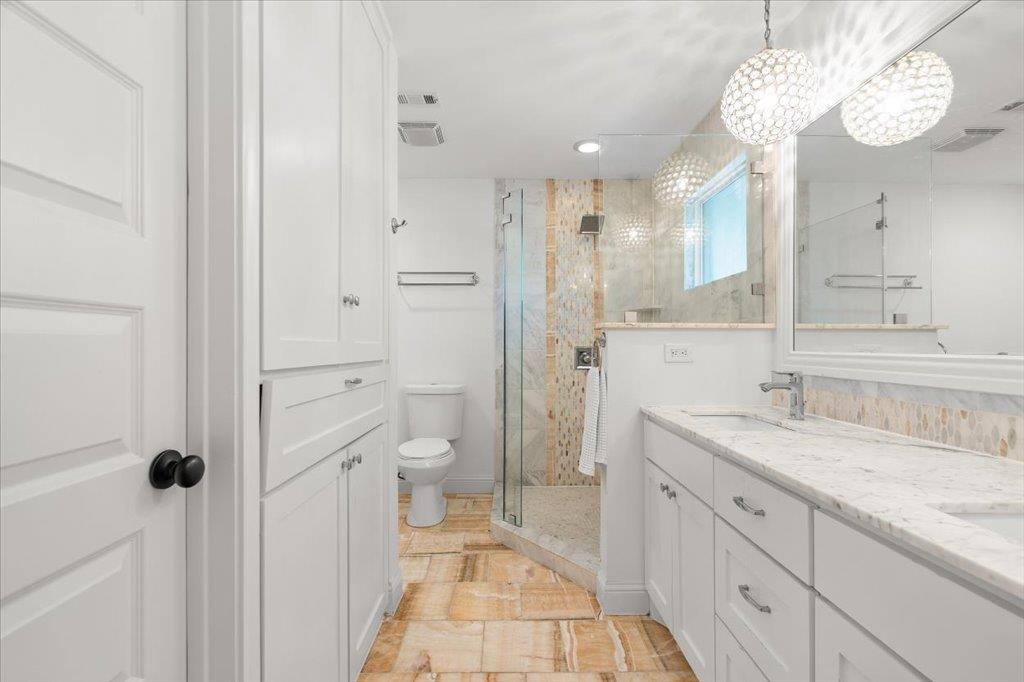 9304 Spring Hollow Dr, Austin, TX 78750