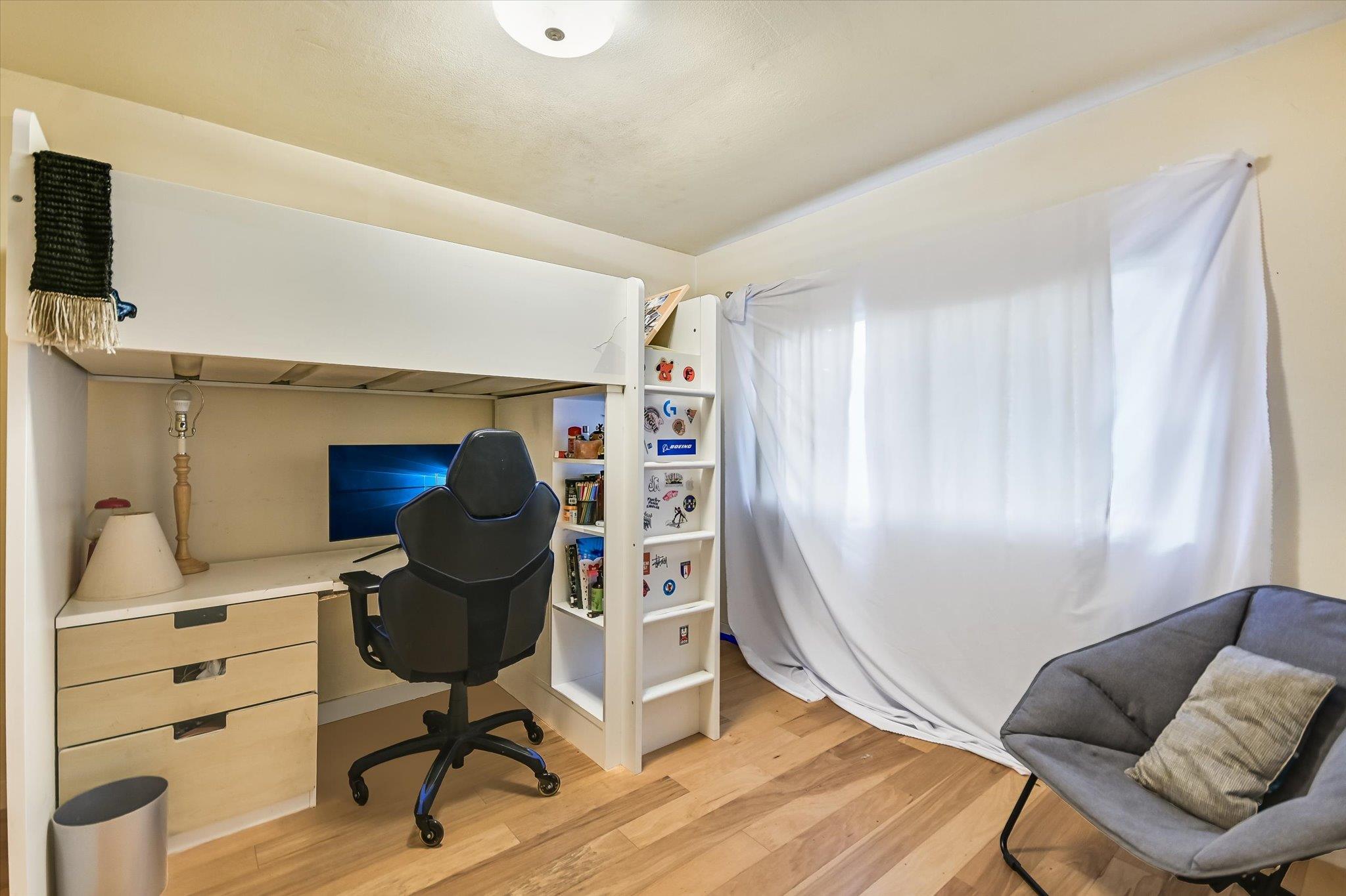 2607 Barton Hills Dr, Austin, TX 78704