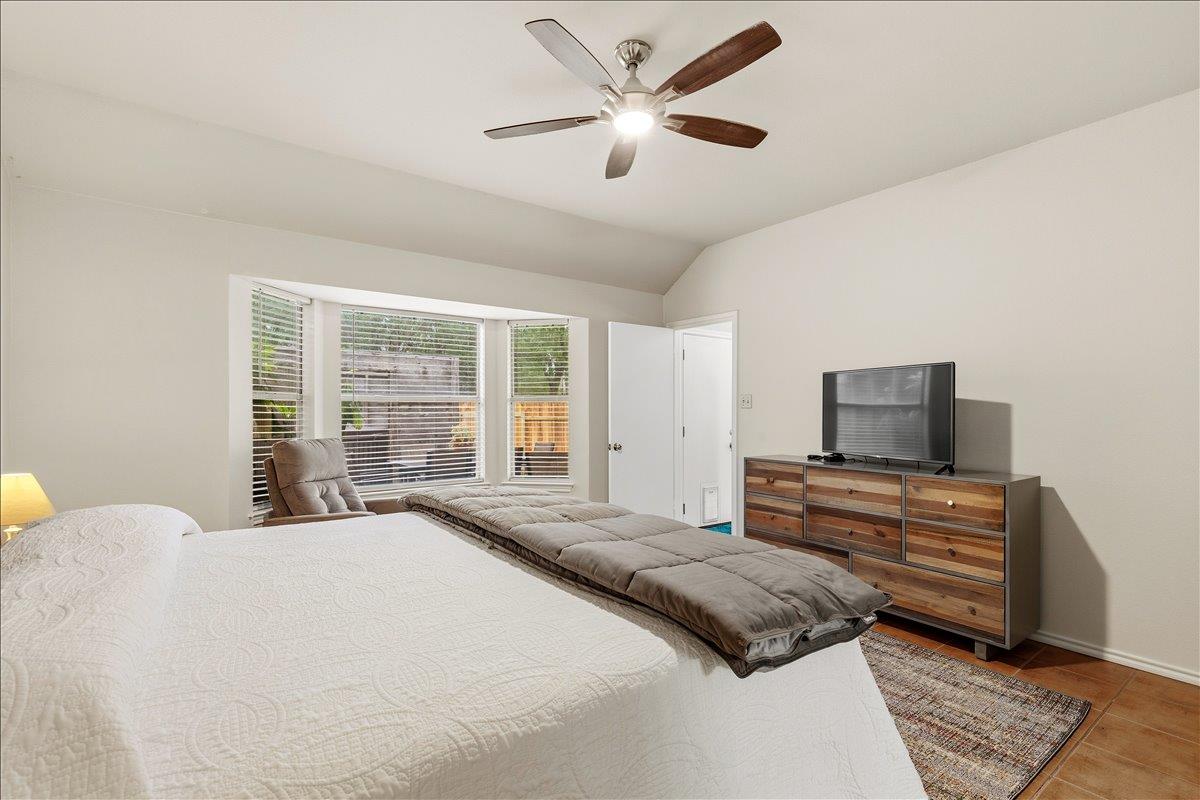 17101 Village Glen Rd, Pflugerville, TX 78660