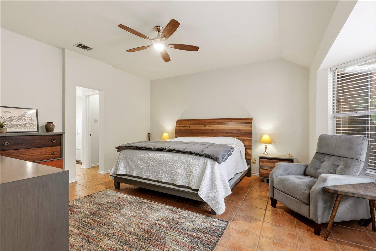 17101 Village Glen Rd, Pflugerville, TX 78660