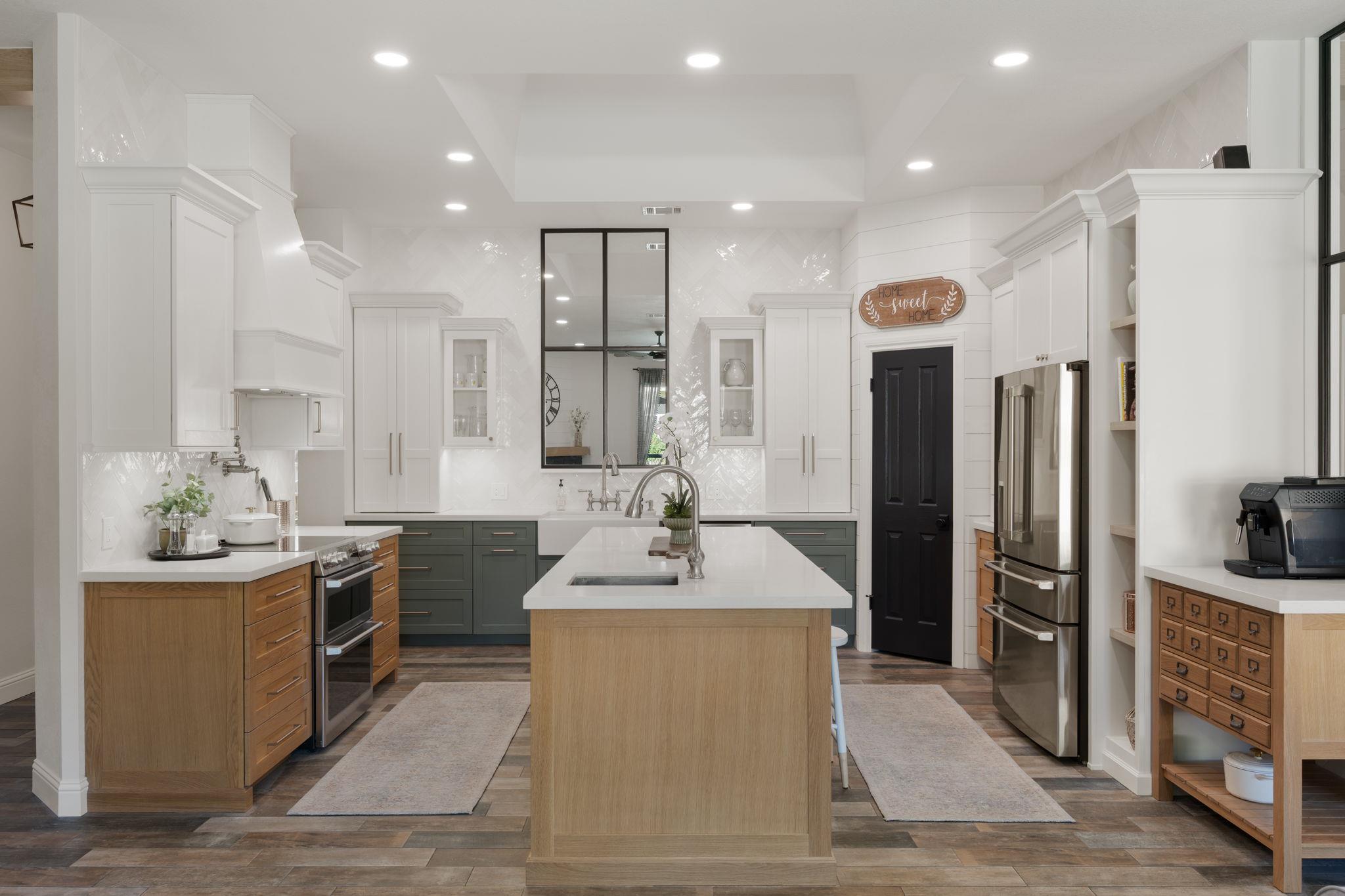 801 Ivy Dr, Pflugerville, TX 78660