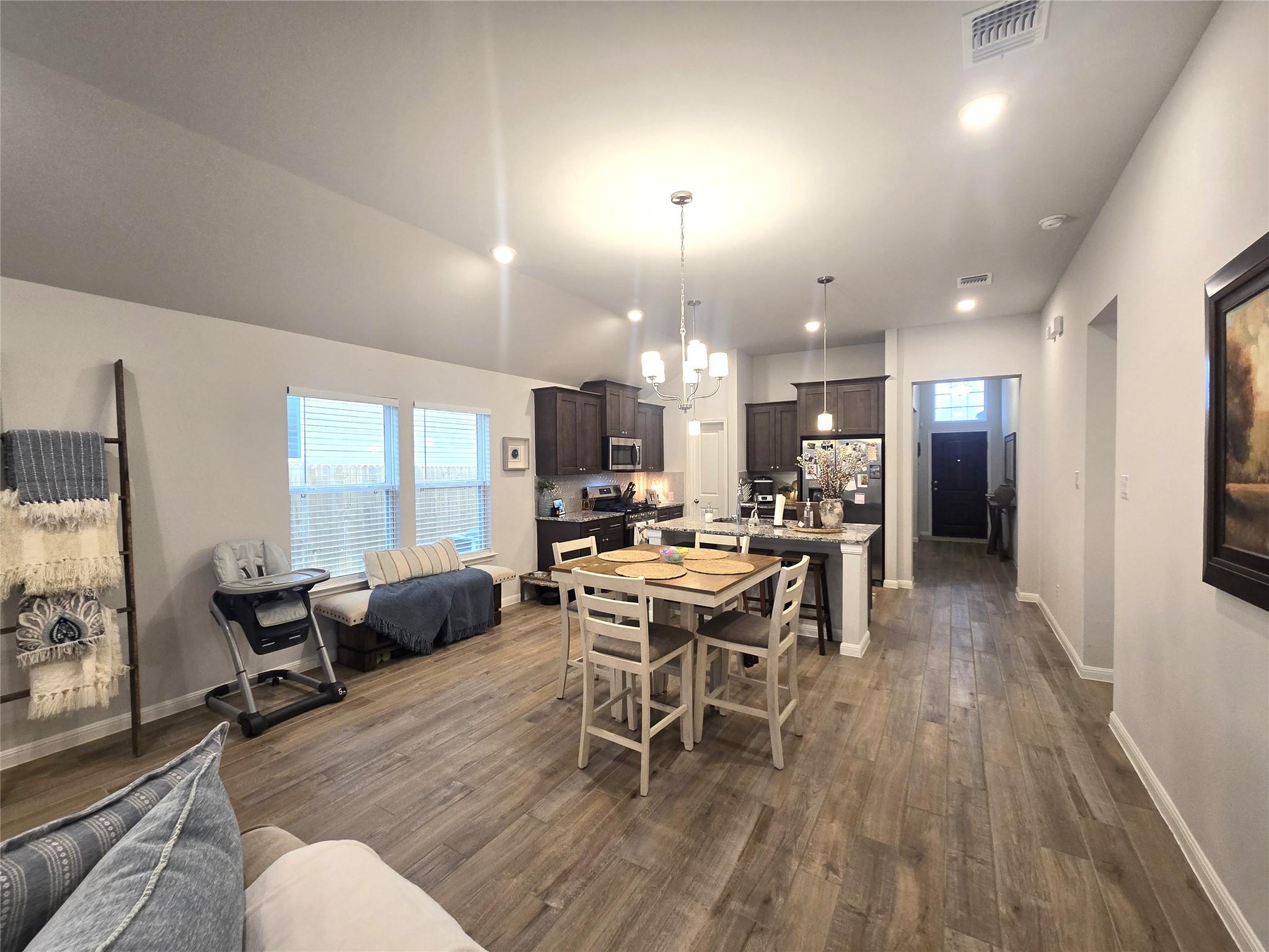 133 Boulder Ridge Trl, Liberty Hill, TX 78642