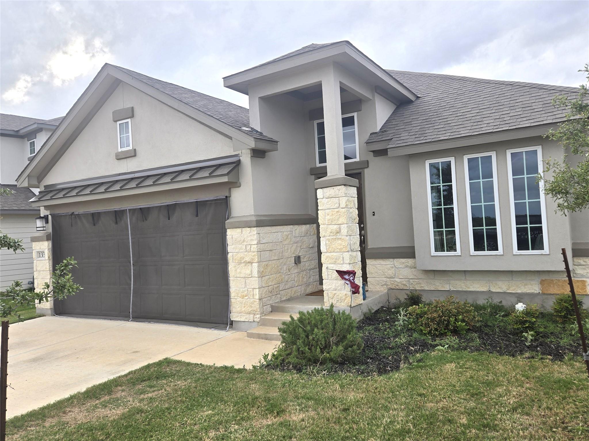 133 Boulder Ridge Trl, Liberty Hill, TX 78642