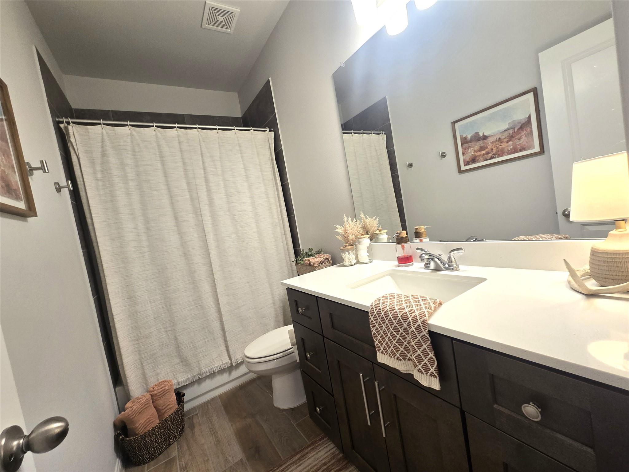 133 Boulder Ridge Trl, Liberty Hill, TX 78642