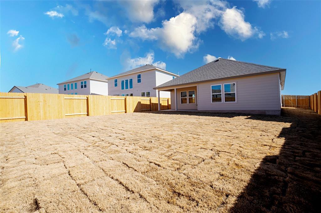 133 Boulder Ridge Trl, Liberty Hill, TX 78642