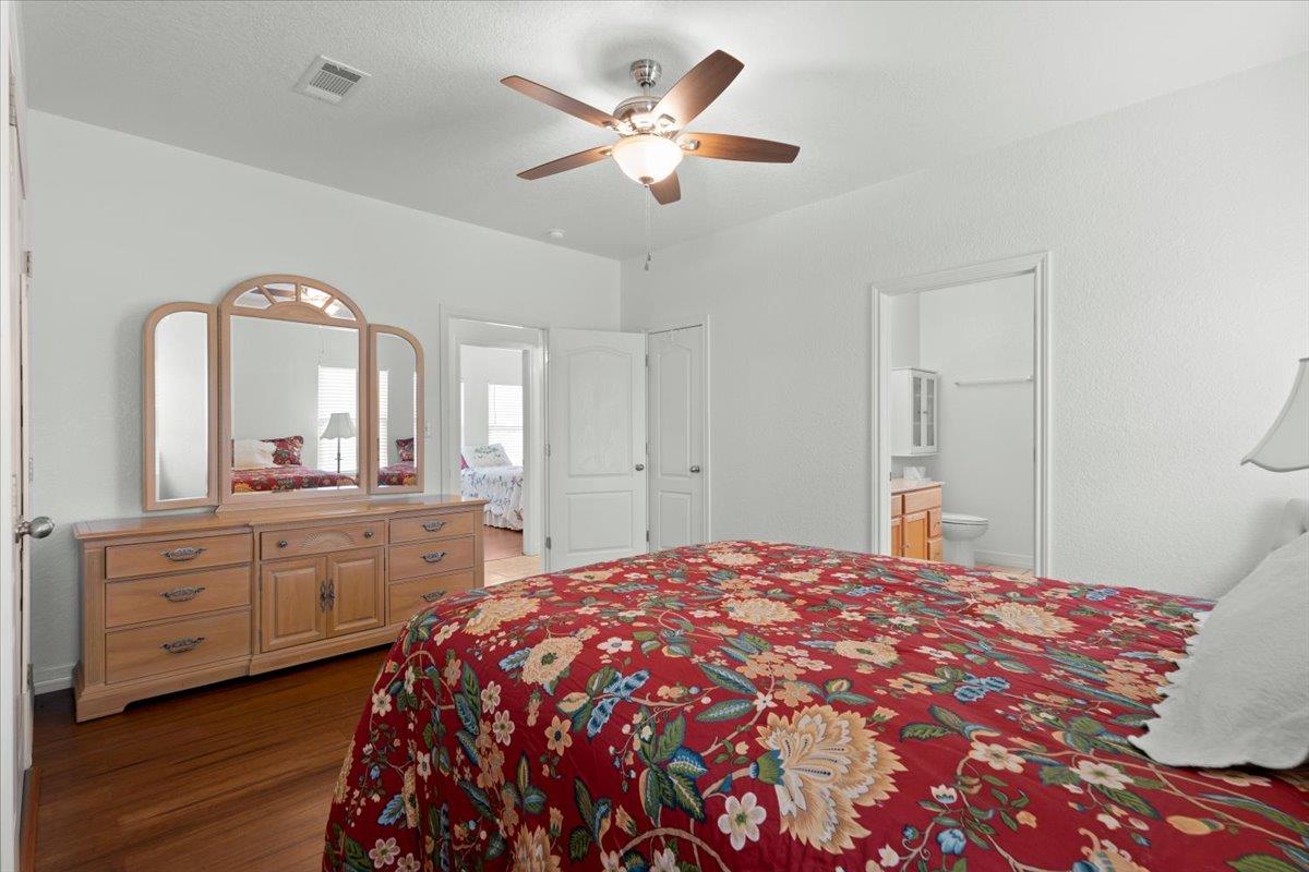 128 W Persimmon Dr, Marble Falls, TX 78654