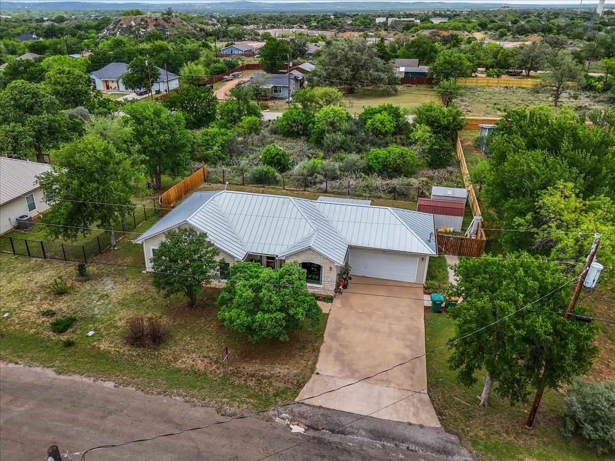 128 W Persimmon Dr, Marble Falls, TX 78654