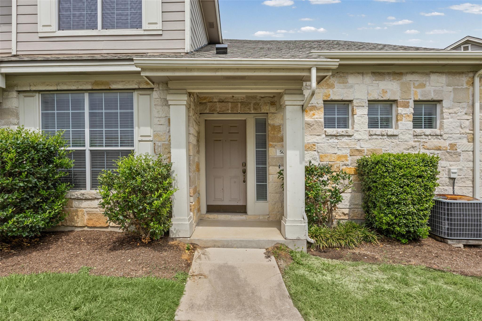 1900 Scofield Ridge Pkwy # 503, Austin, TX 78727