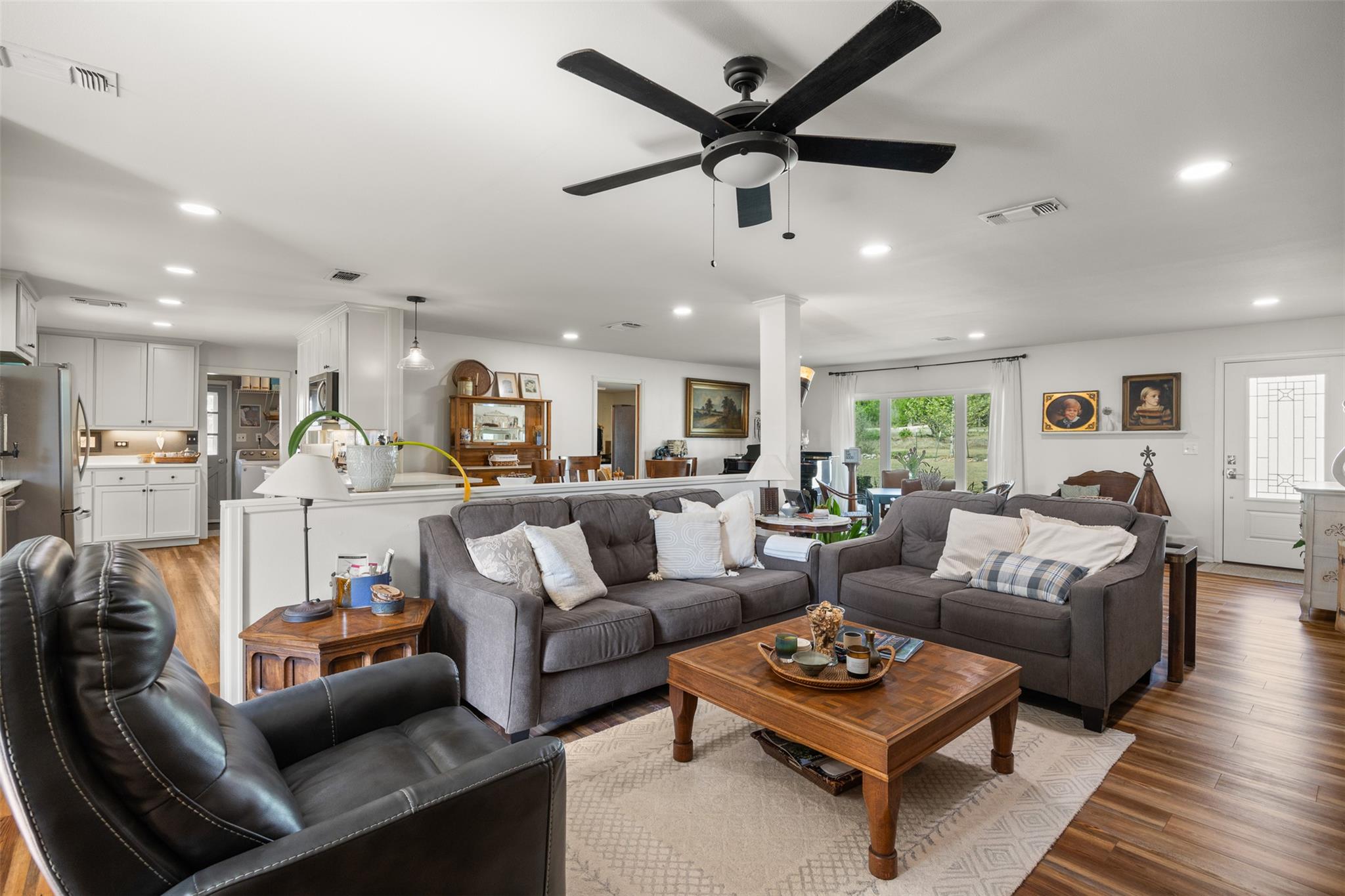 1120 Palomino Ln, San Marcos, TX 78666