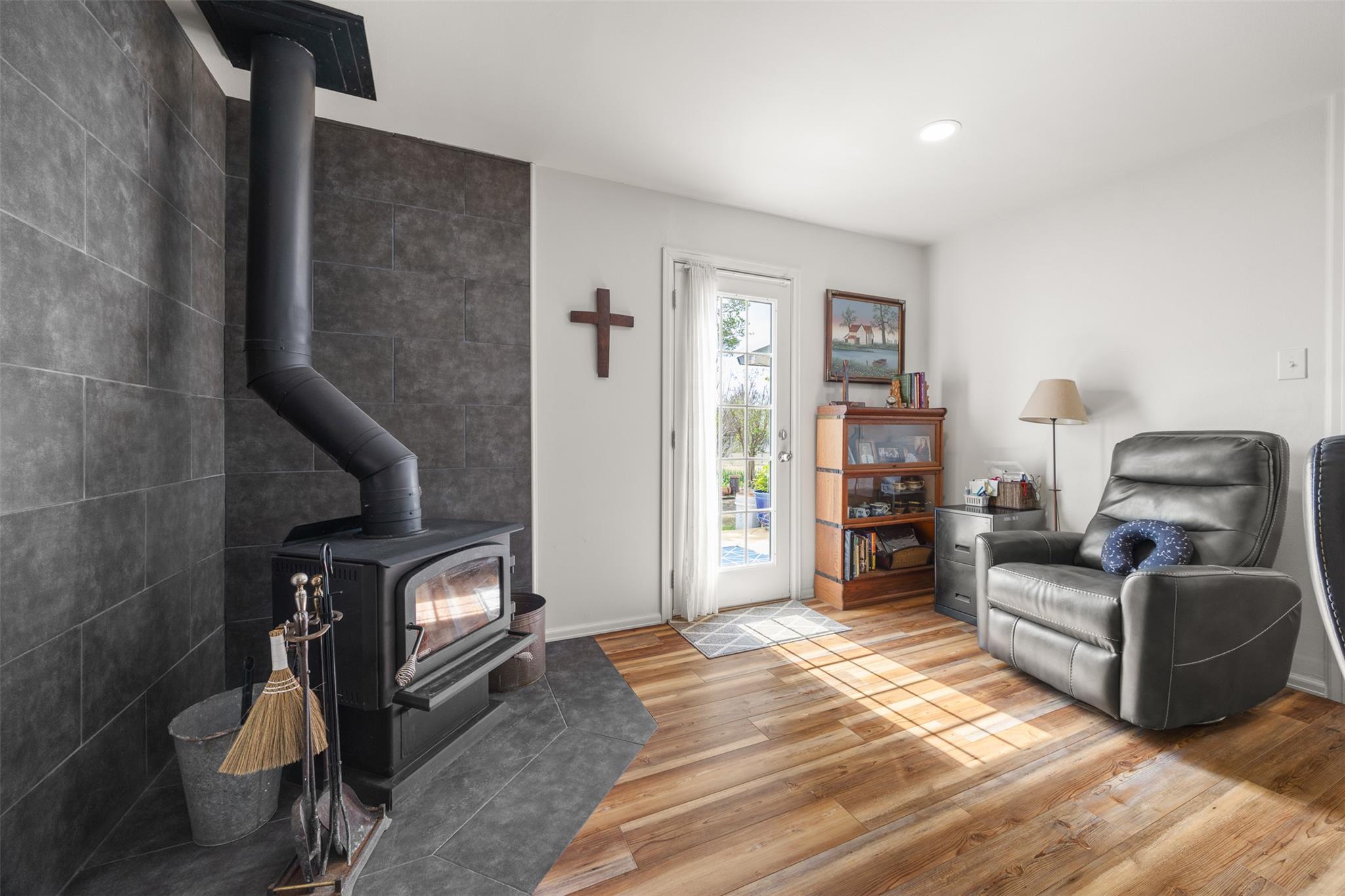 1120 Palomino Ln, San Marcos, TX 78666