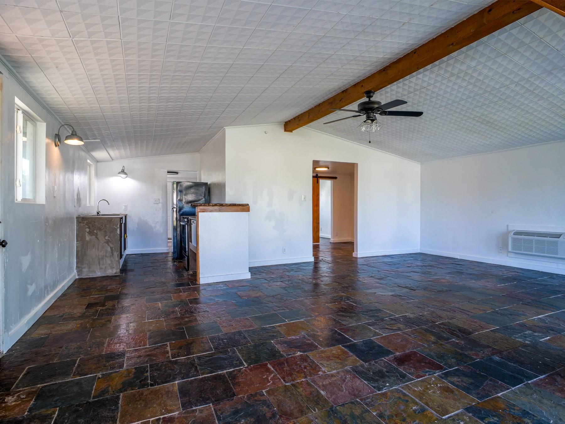 103 Chism St, Burnet, TX 78611